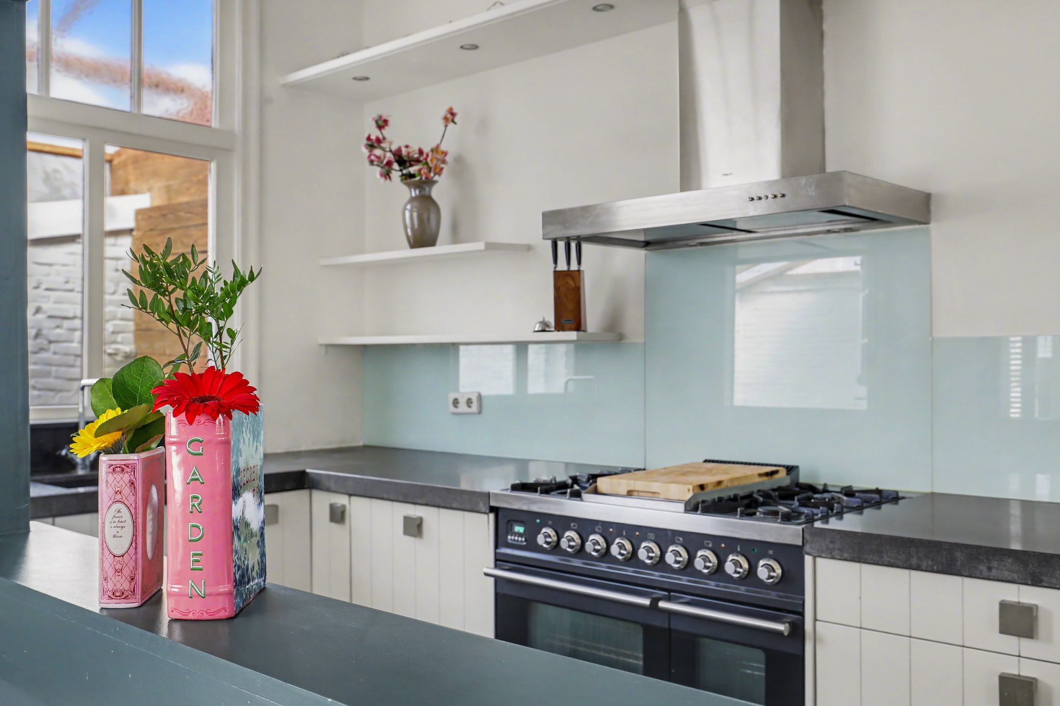 Foto 18 van De Lannoystraat 1