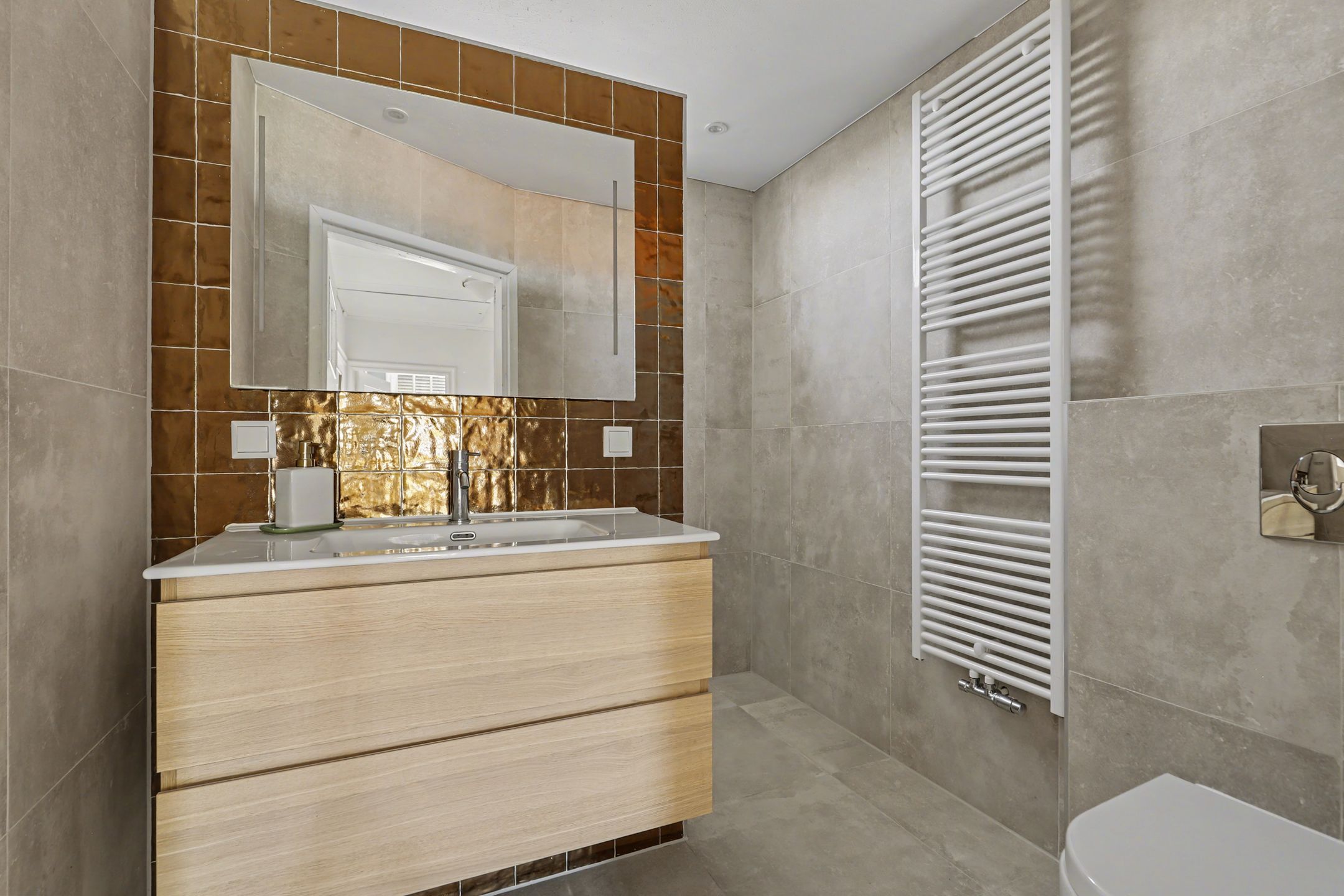 Foto 33 van De Lannoystraat 1