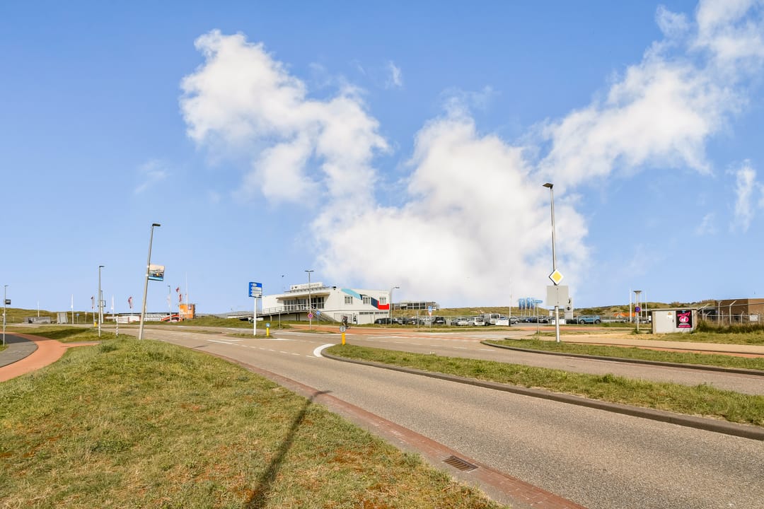 Foto 23 van Burgemeester van Alphenstraat 61-F14