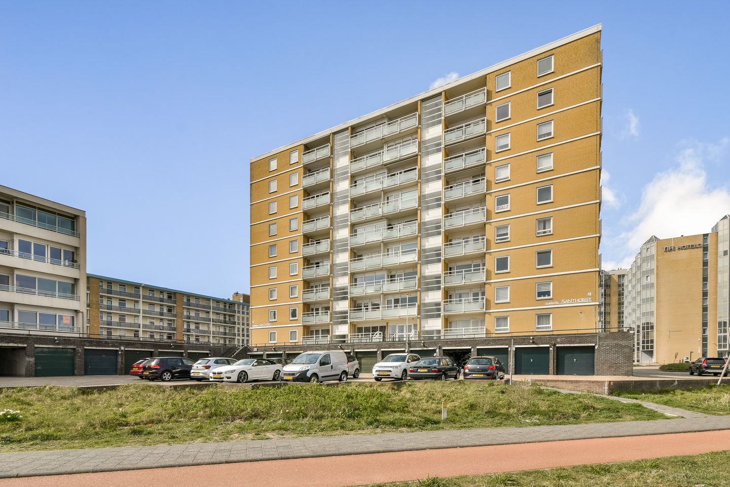 Foto 4 van Burgemeester van Alphenstraat 61-F14