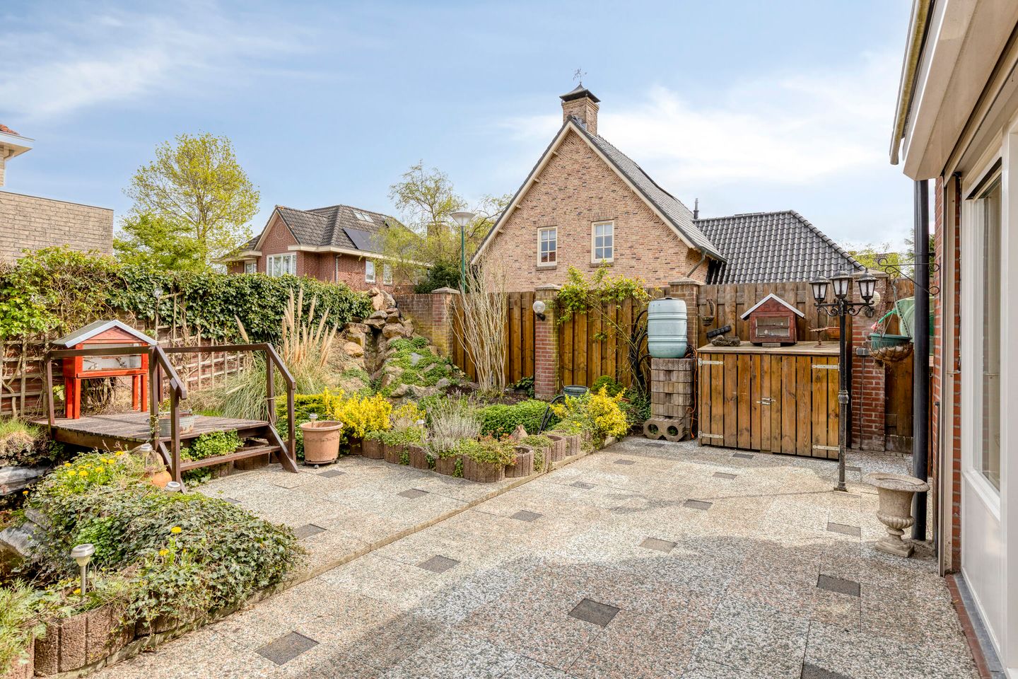 Photo 19 of Sergeant Thompsonstraat 8