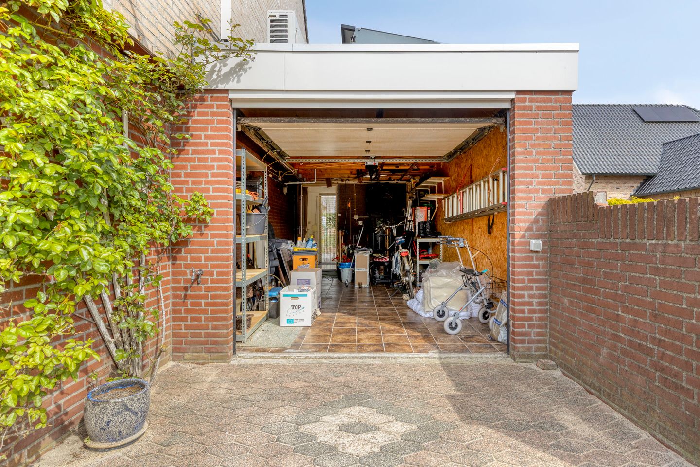 Photo 20 of Sergeant Thompsonstraat 8