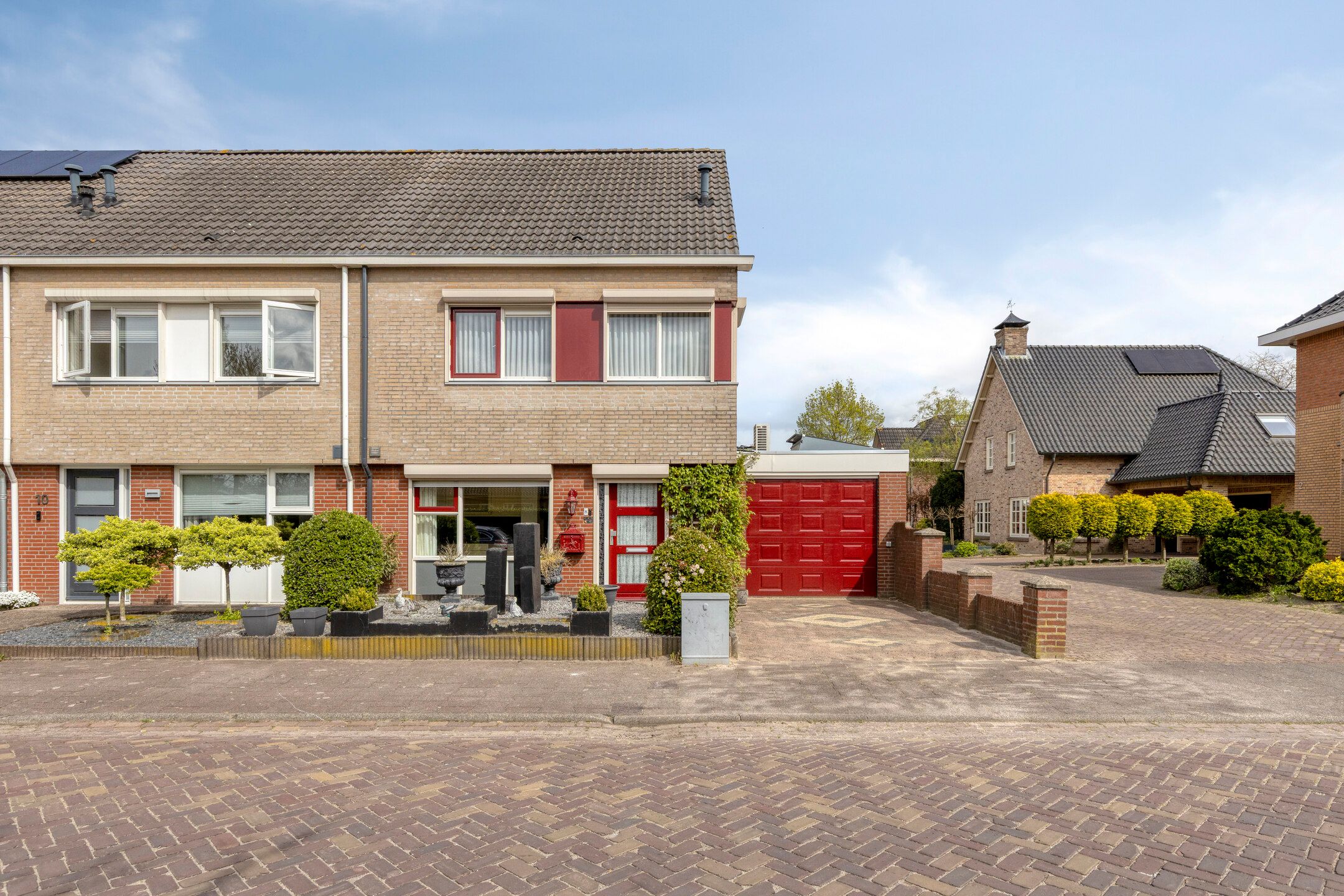 Photo 21 of Sergeant Thompsonstraat 8
