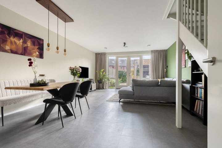 Foto 4 van Suzanna van Oostdijkstraat 5