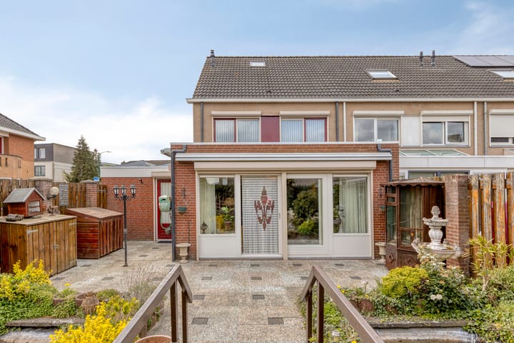 Foto 3 van Sergeant Thompsonstraat 8