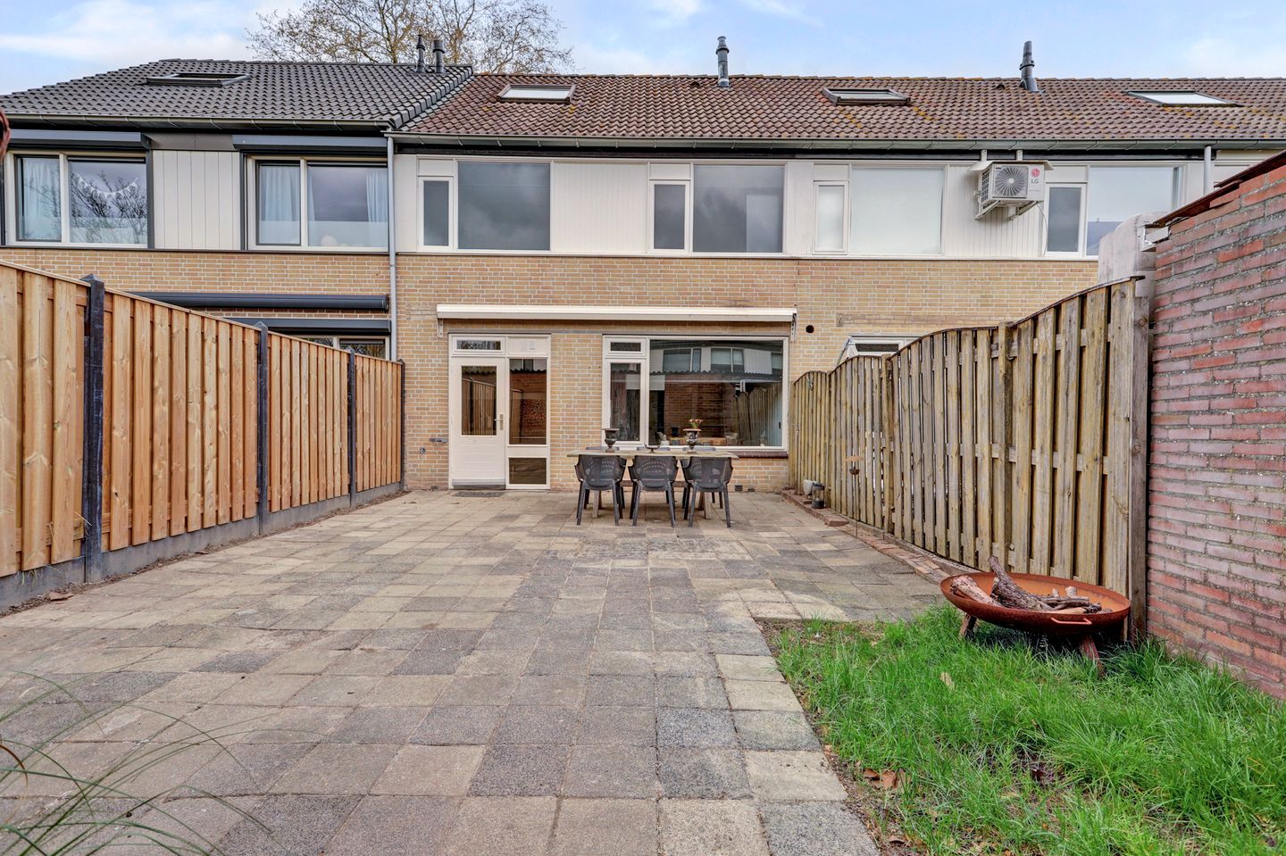 Foto 35 van Nassaustraat 4