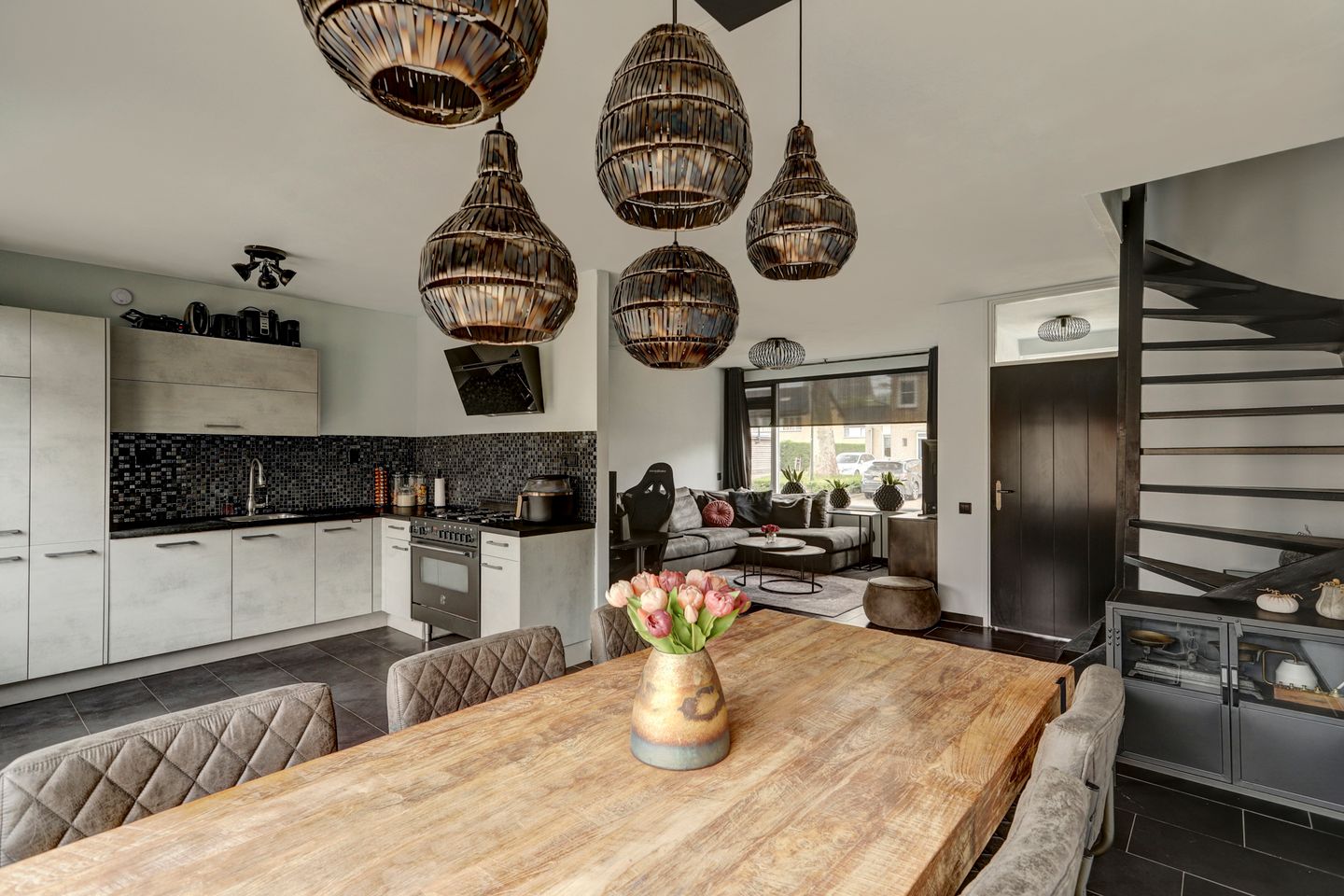 Foto 14 van Nassaustraat 4