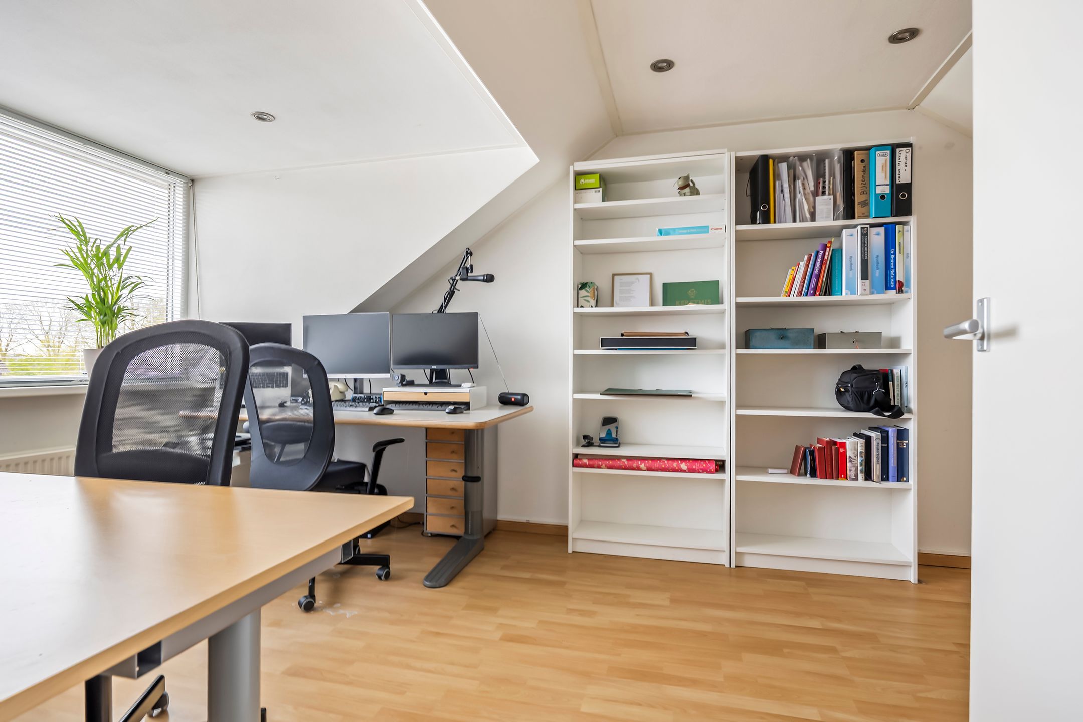 Foto 21 van Magnolialaan 27