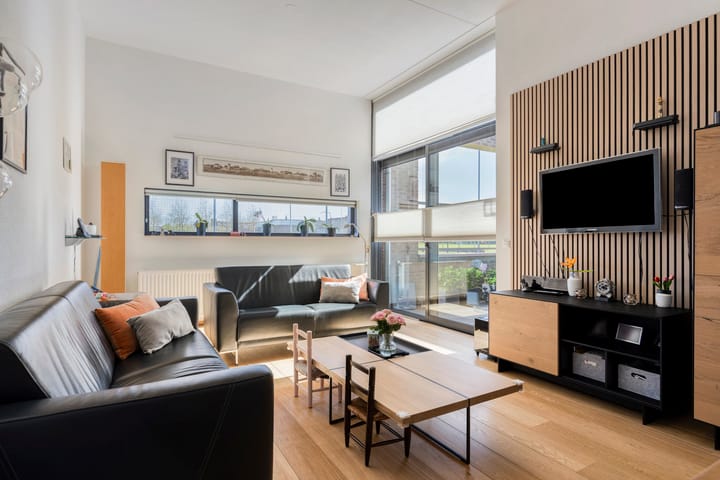 Tussenwoning te koop: Meester Steenwegpad 20, Nootdorp