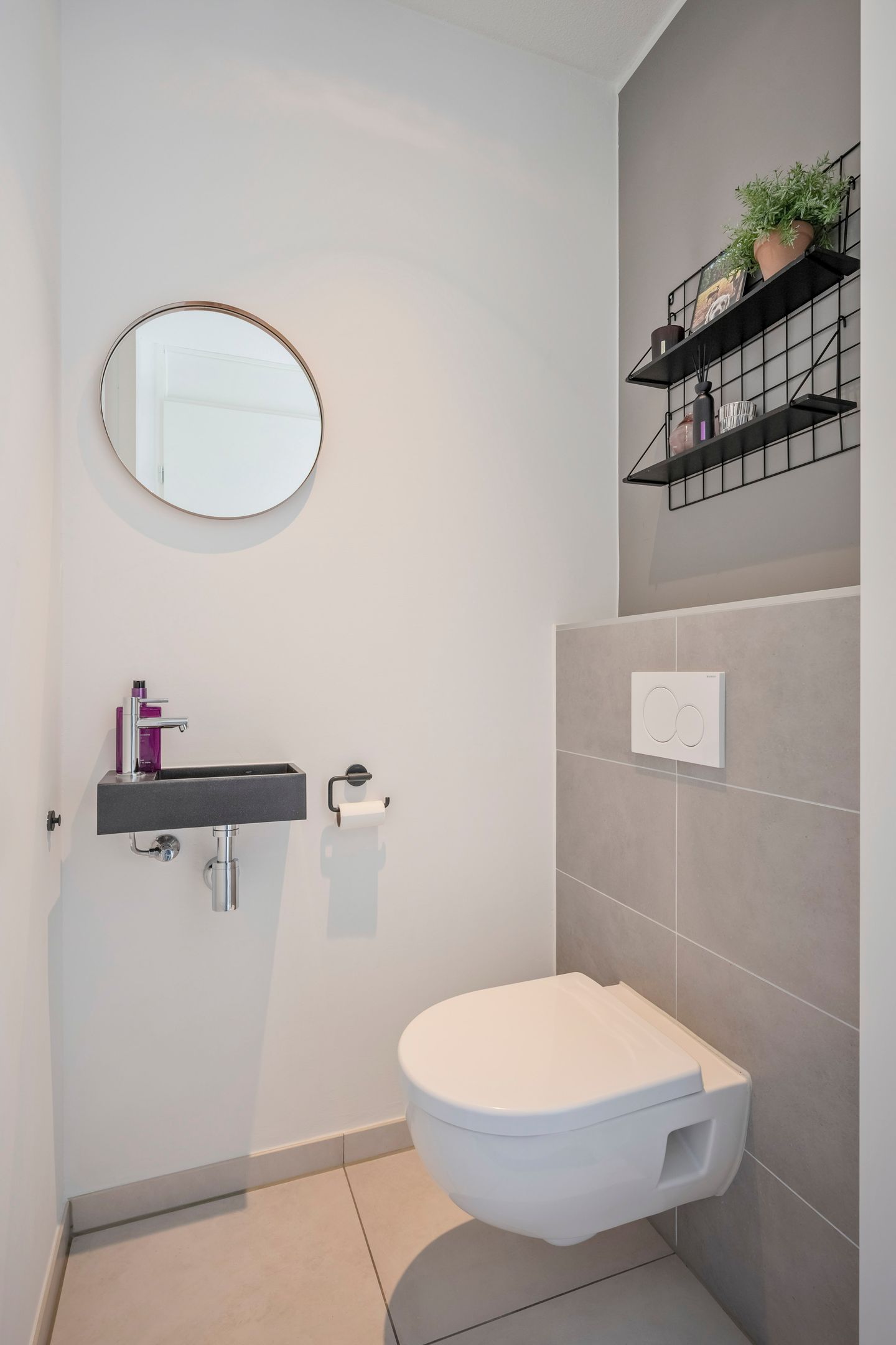 Move-in Ready Semi-Detached Home with Garage in Limbricht — 14
