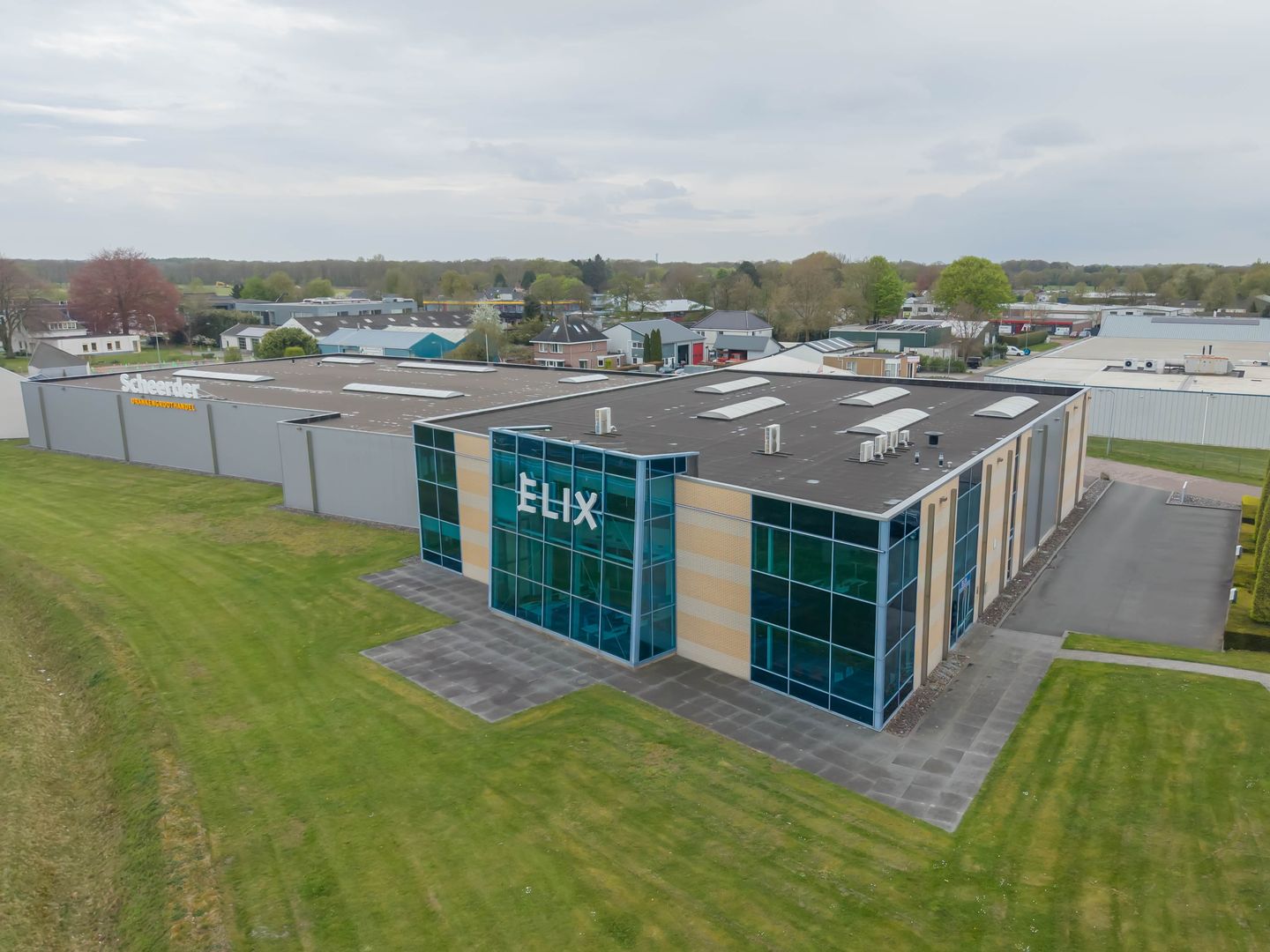 View photo 4 of Handelsweg 4