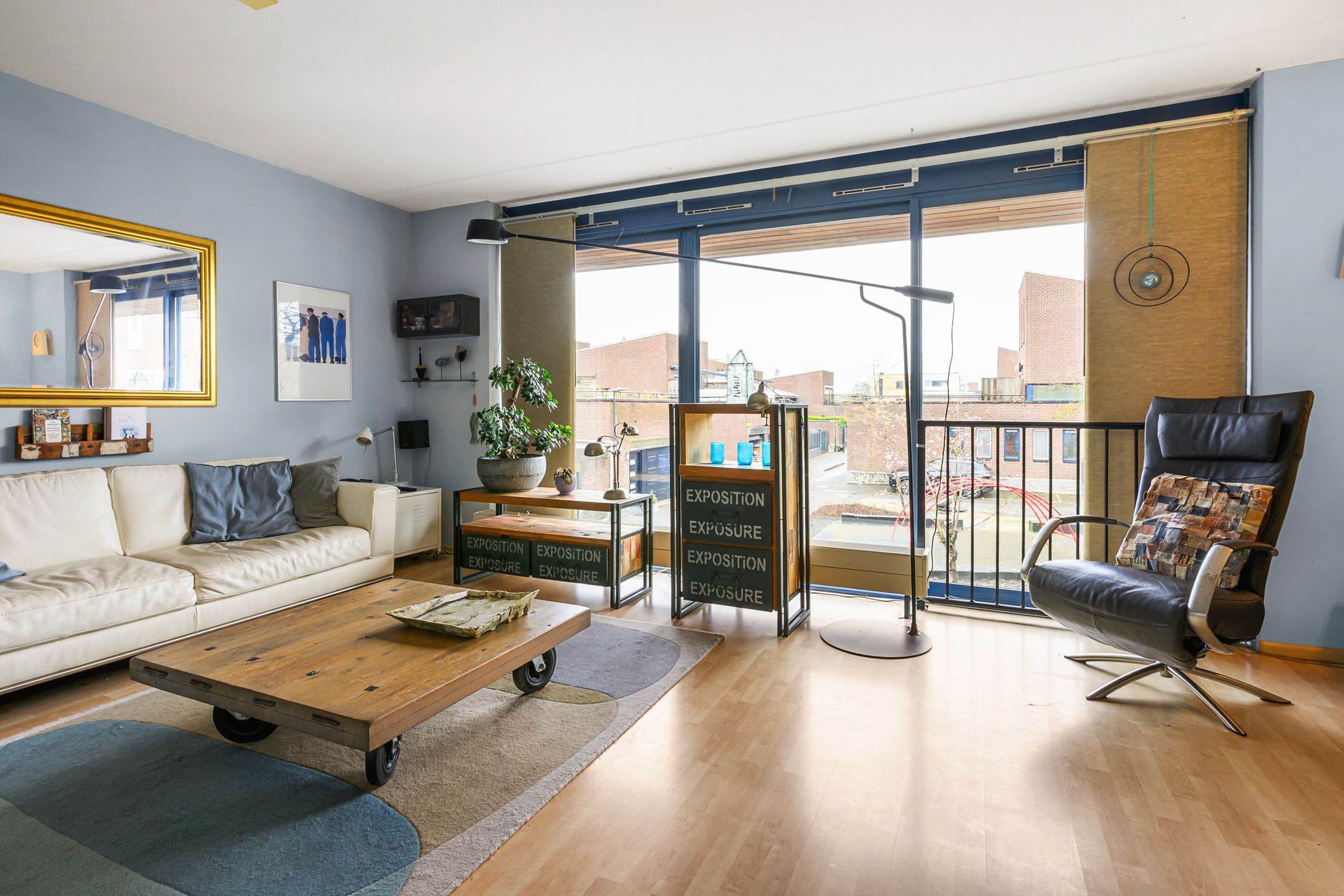 Unique Dual-Structure Home with Live-Work Potential in Zenderpark — 15