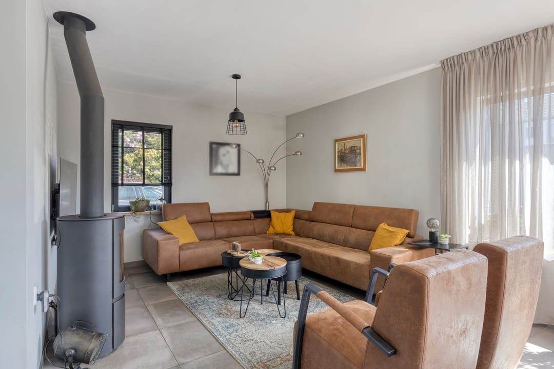 Foto 2 van Magnolialaan 1