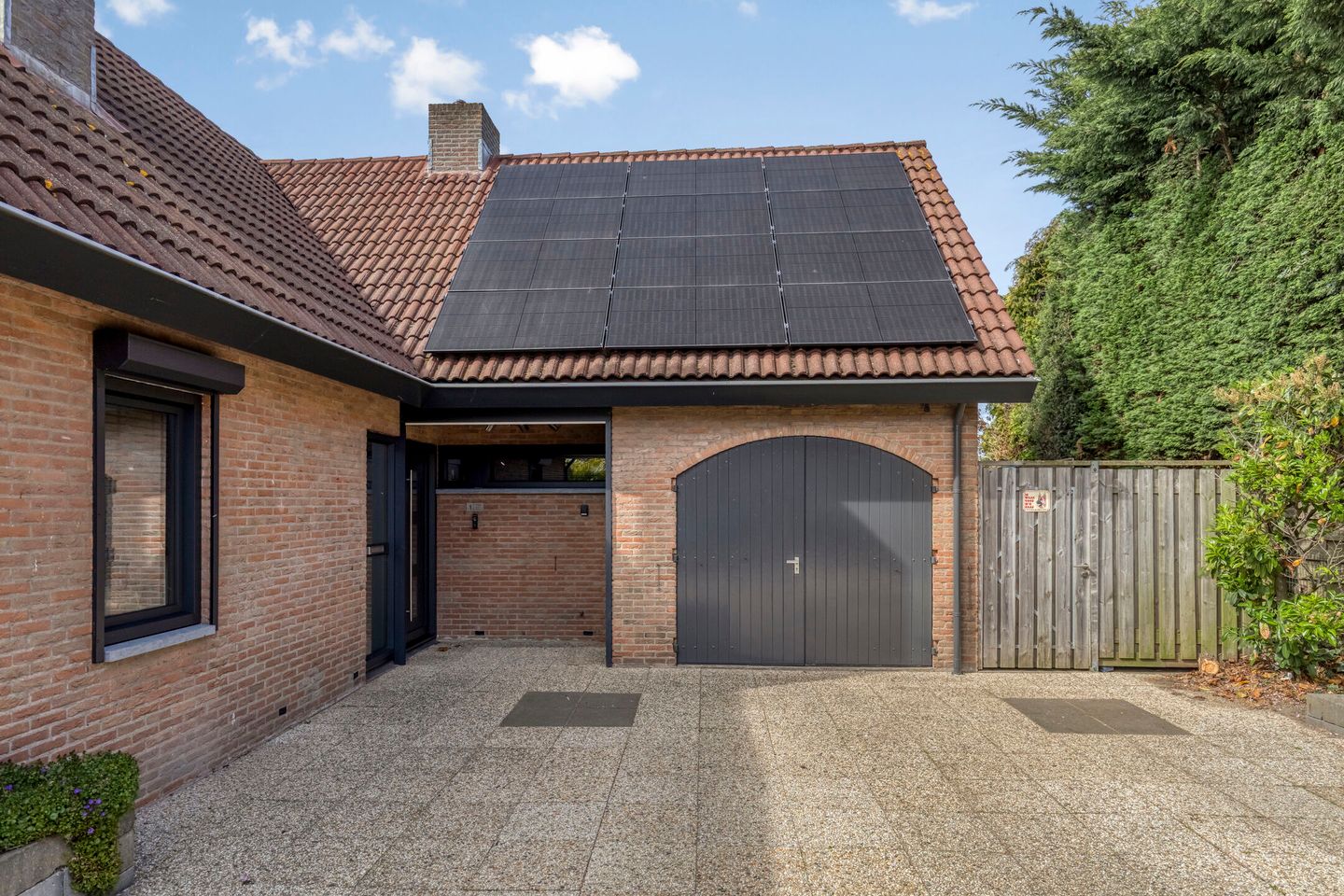 Foto 65 van Magnolialaan 1