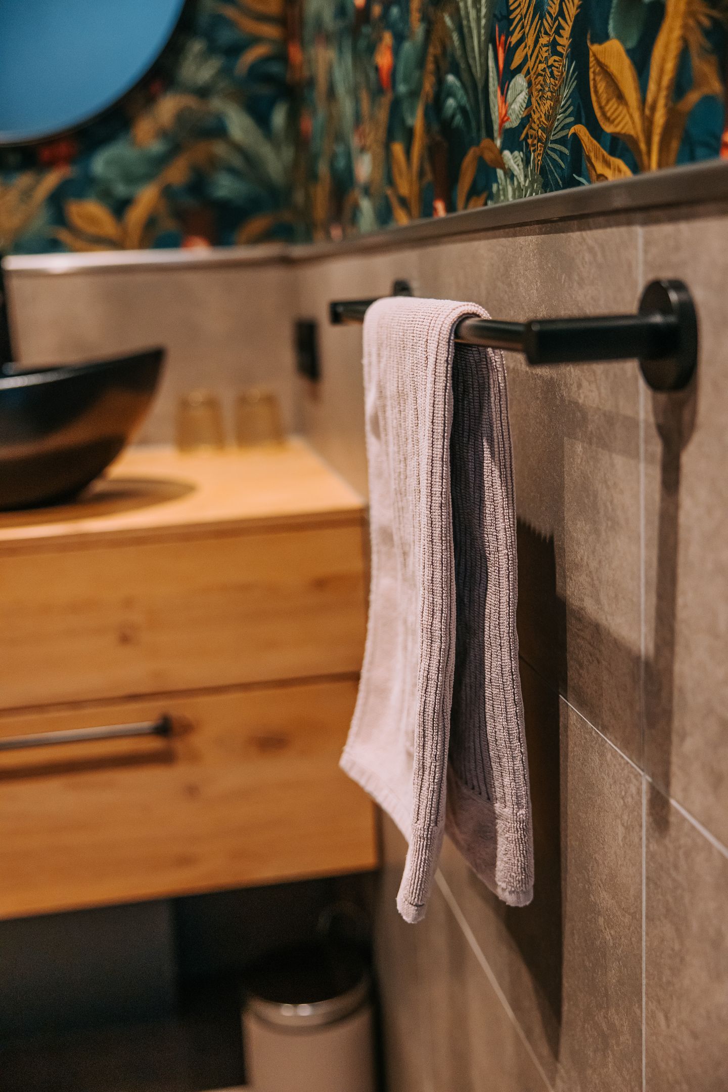 Luxury Boutique B&B with Renovation Farmhouse and Wellness Garden — 20
