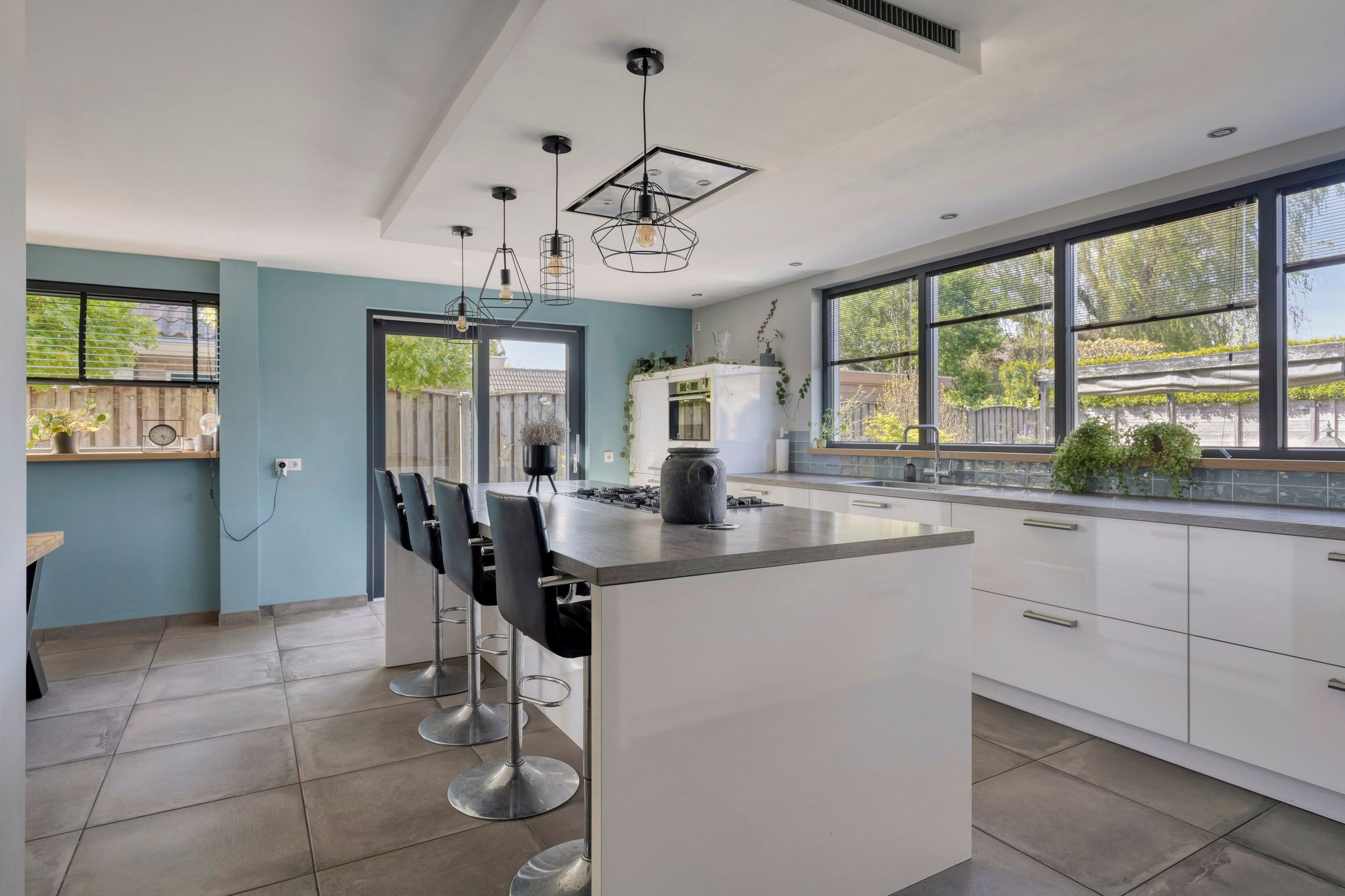 Foto 3 van Magnolialaan 1