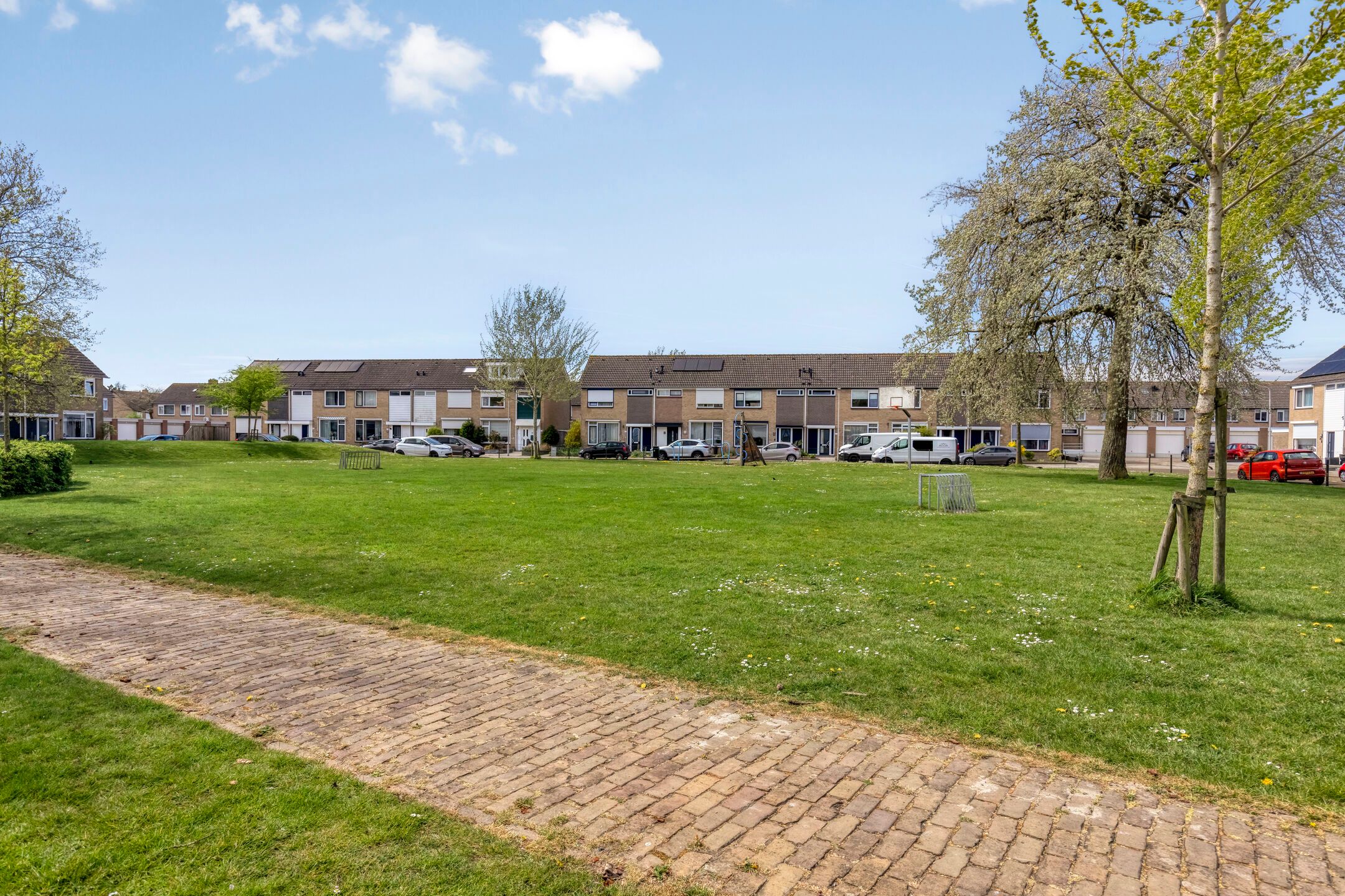 Foto 69 van Magnolialaan 1