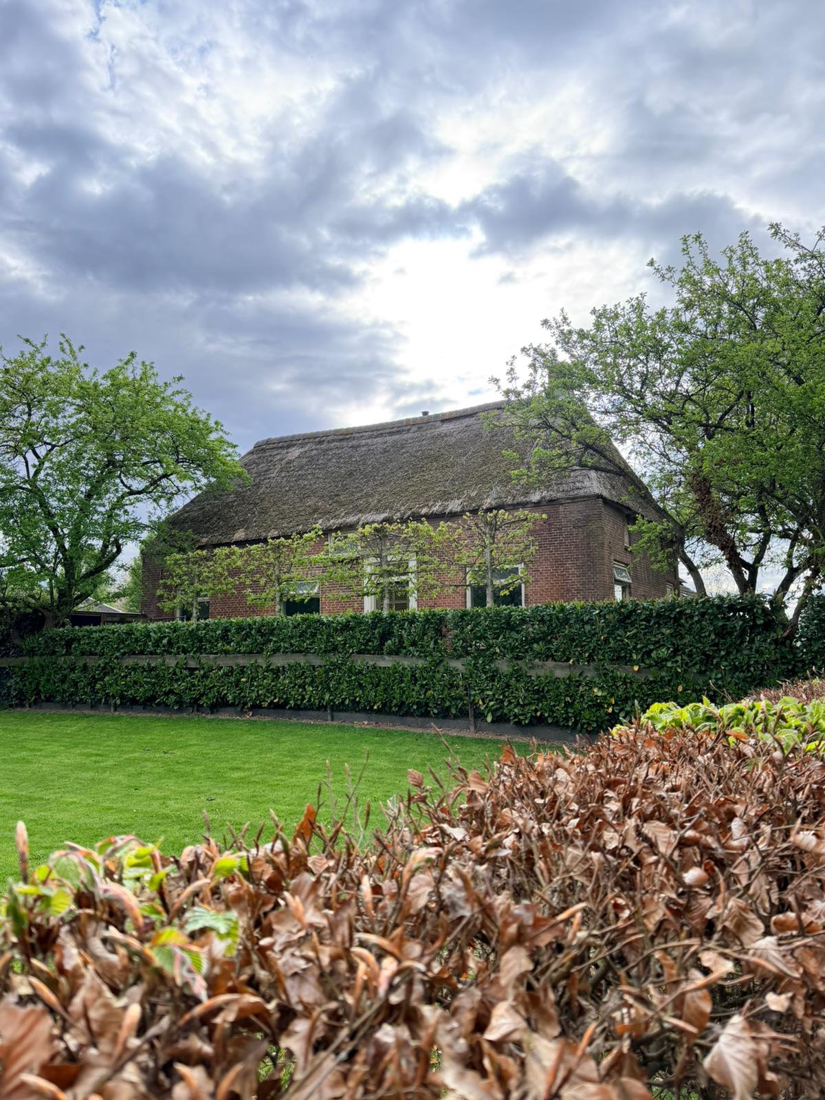 Luxury Boutique B&B with Renovation Farmhouse and Wellness Garden — 59