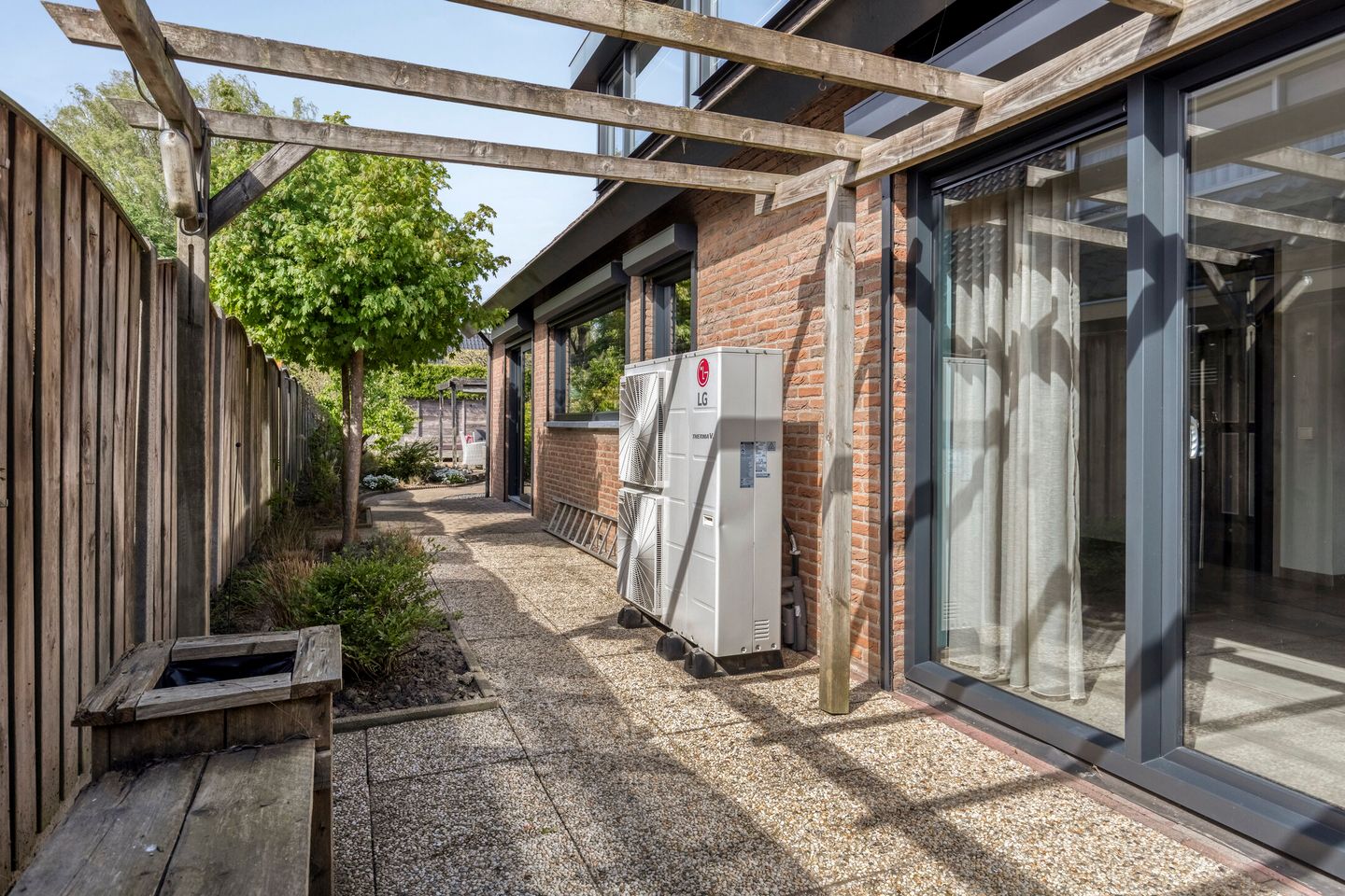 Foto 59 van Magnolialaan 1