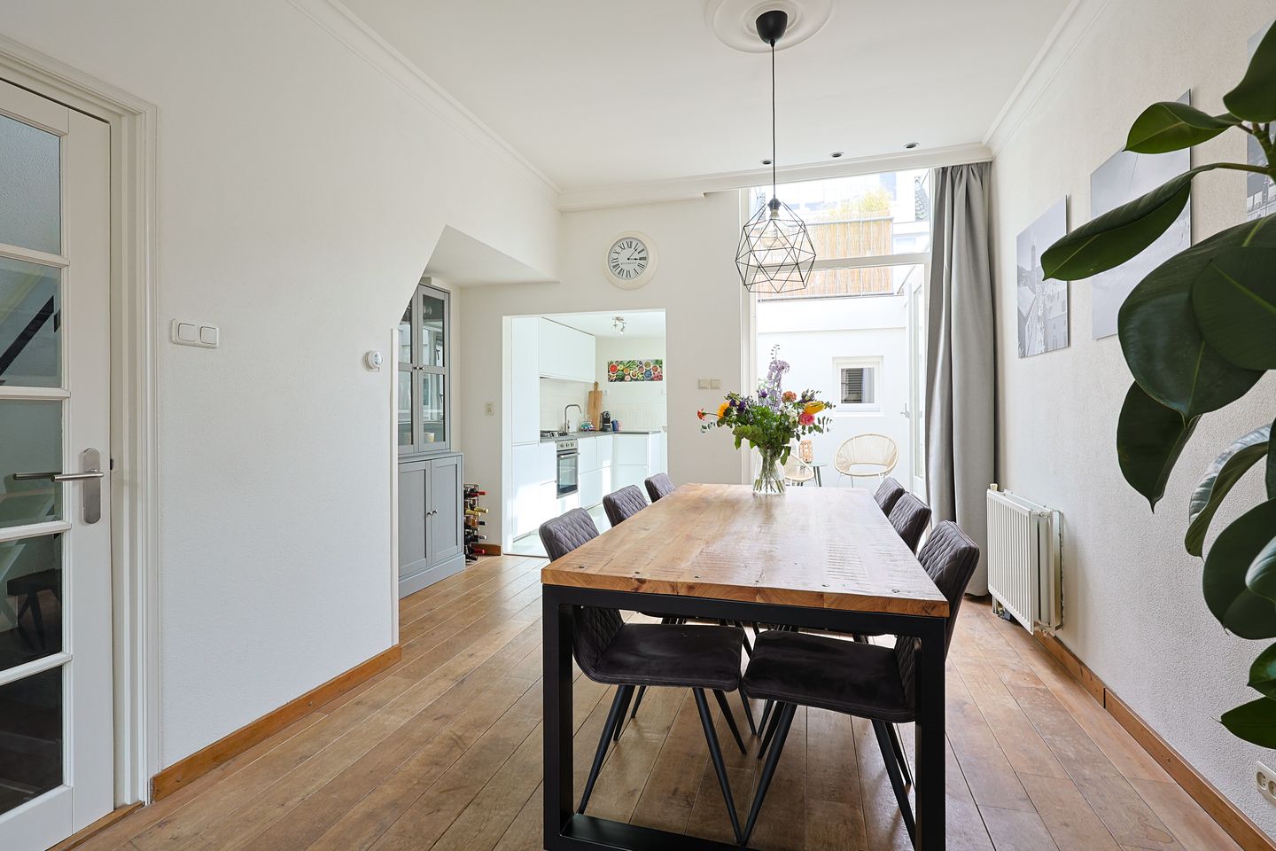 Foto 10 van Leliestraat 21