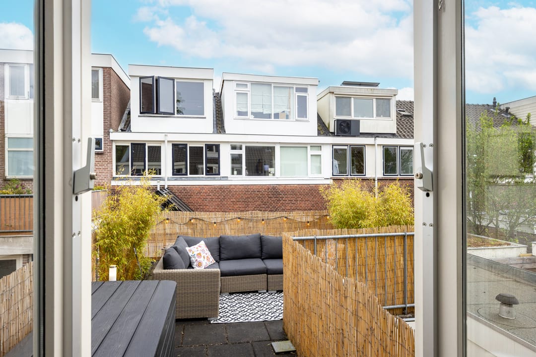 Foto 31 van Leliestraat 21