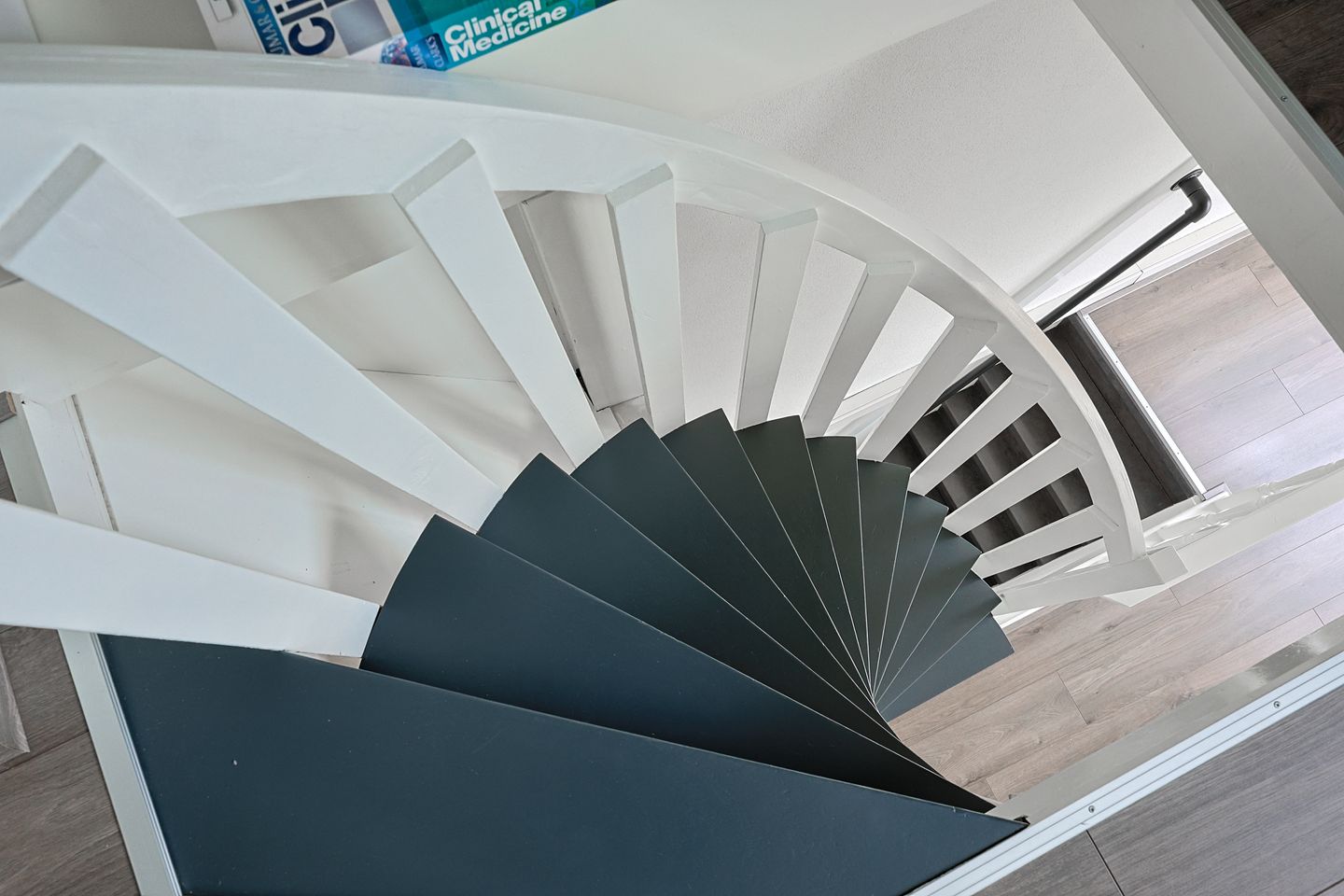 Foto 34 van Leliestraat 21