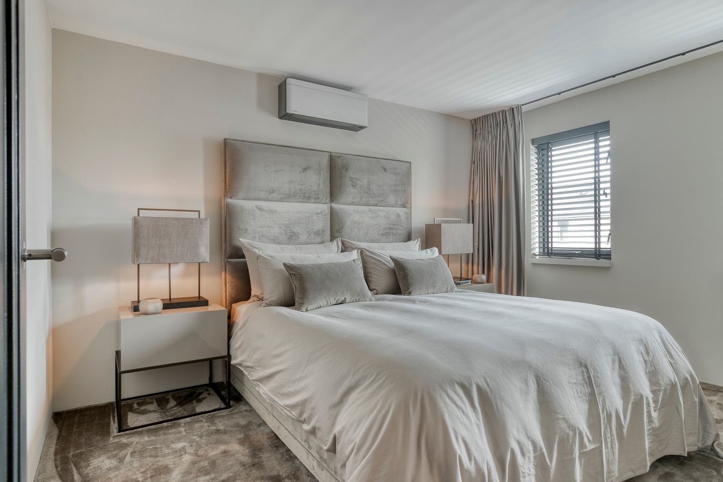 Hoekwoning met garage en luxe afwerking in Maaswijk — 19
