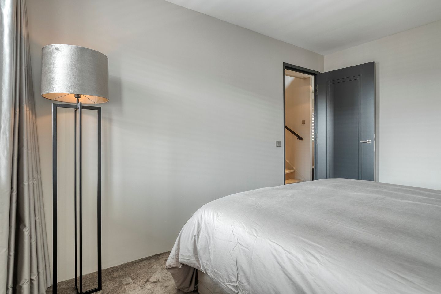 Hoekwoning met garage en luxe afwerking in Maaswijk — 20
