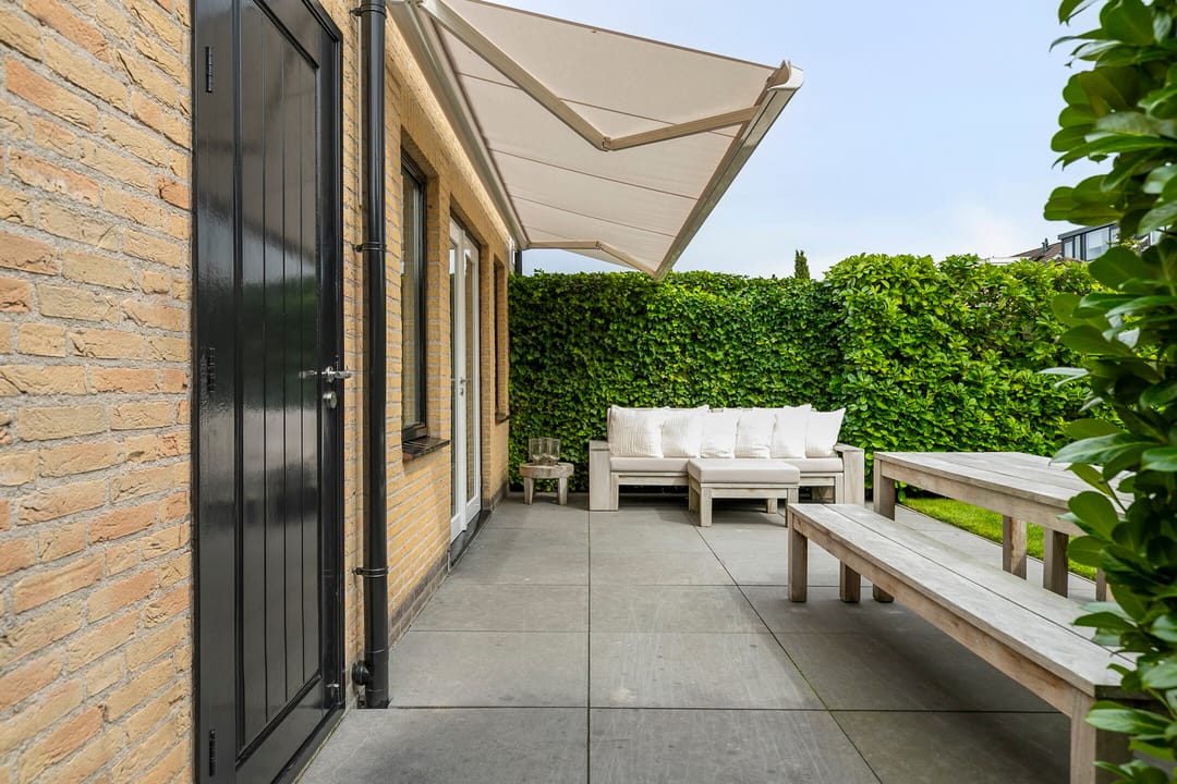 Hoekwoning met garage en luxe afwerking in Maaswijk — 31