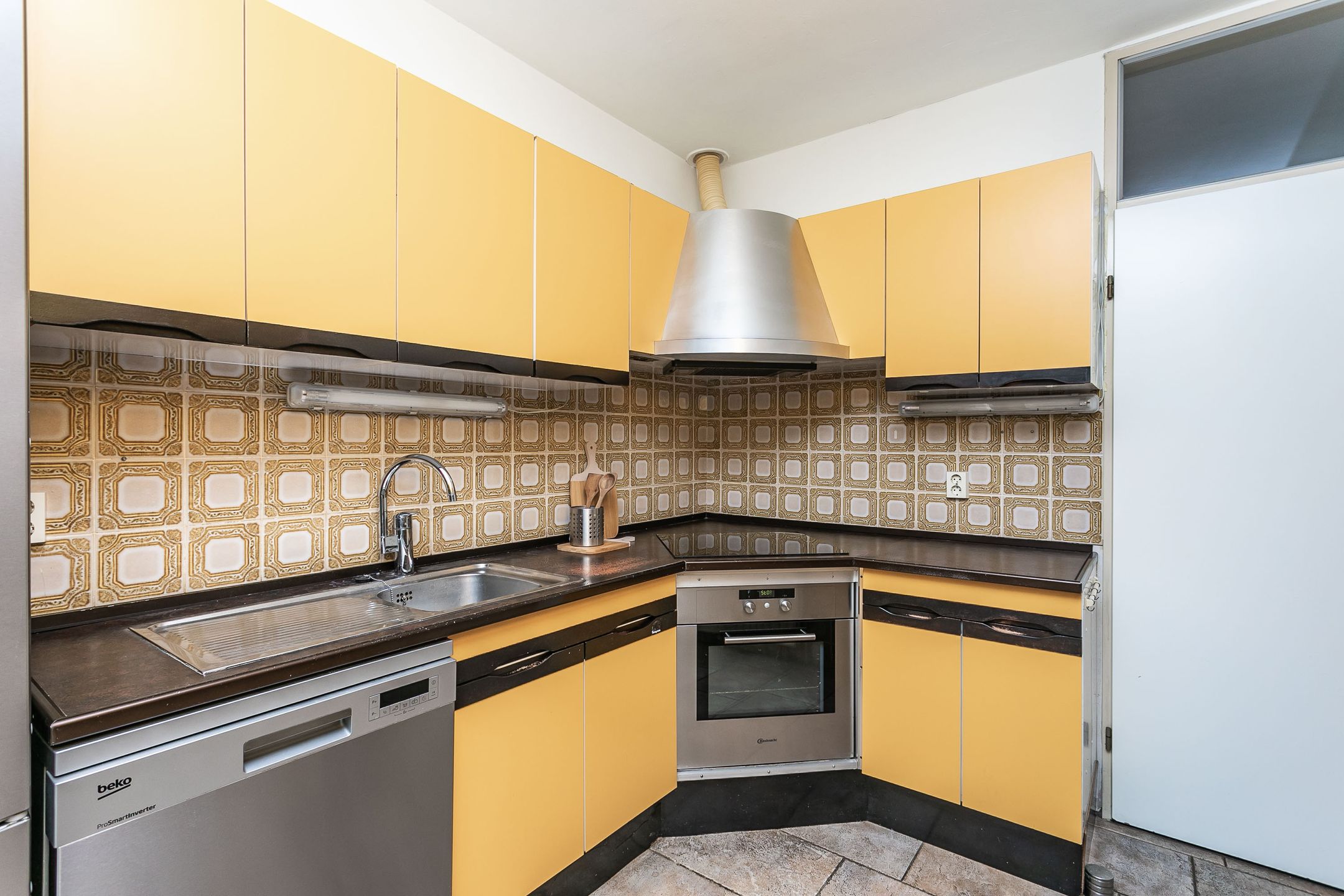 Foto 9 van Ridder Hoenstraat 42