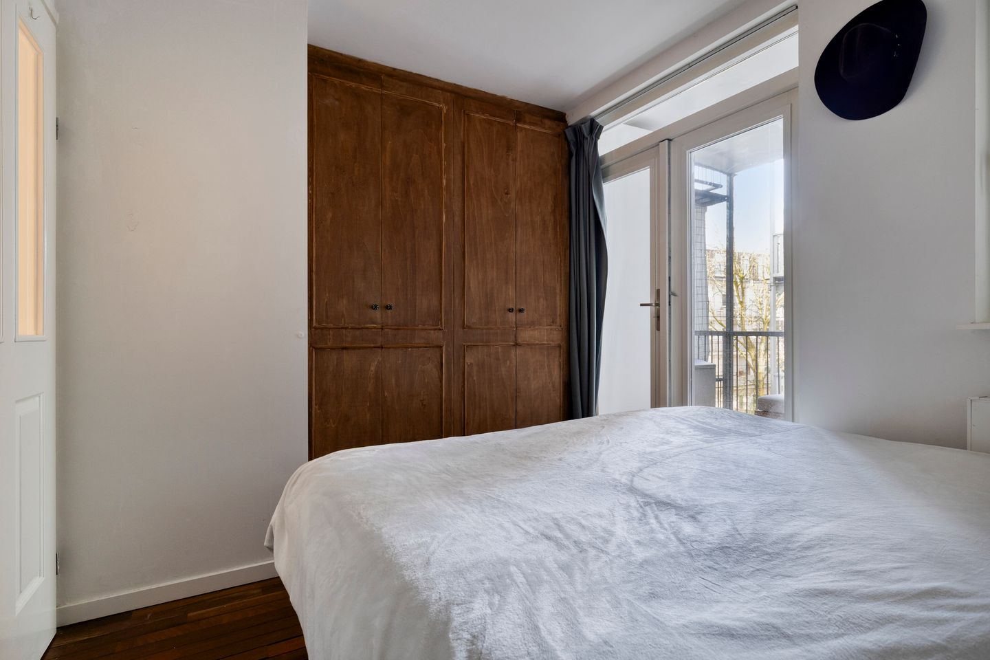 Foto 19 van Hobbemakade 65-C