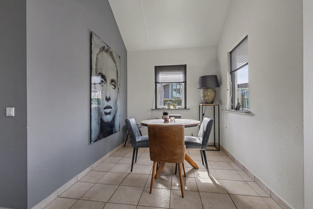 Foto 13 van Veerse Meerdreef 46