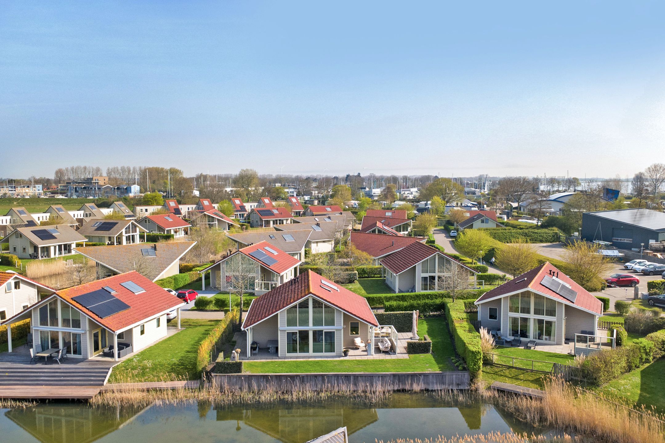 Foto 42 van Veerse Meerdreef 46