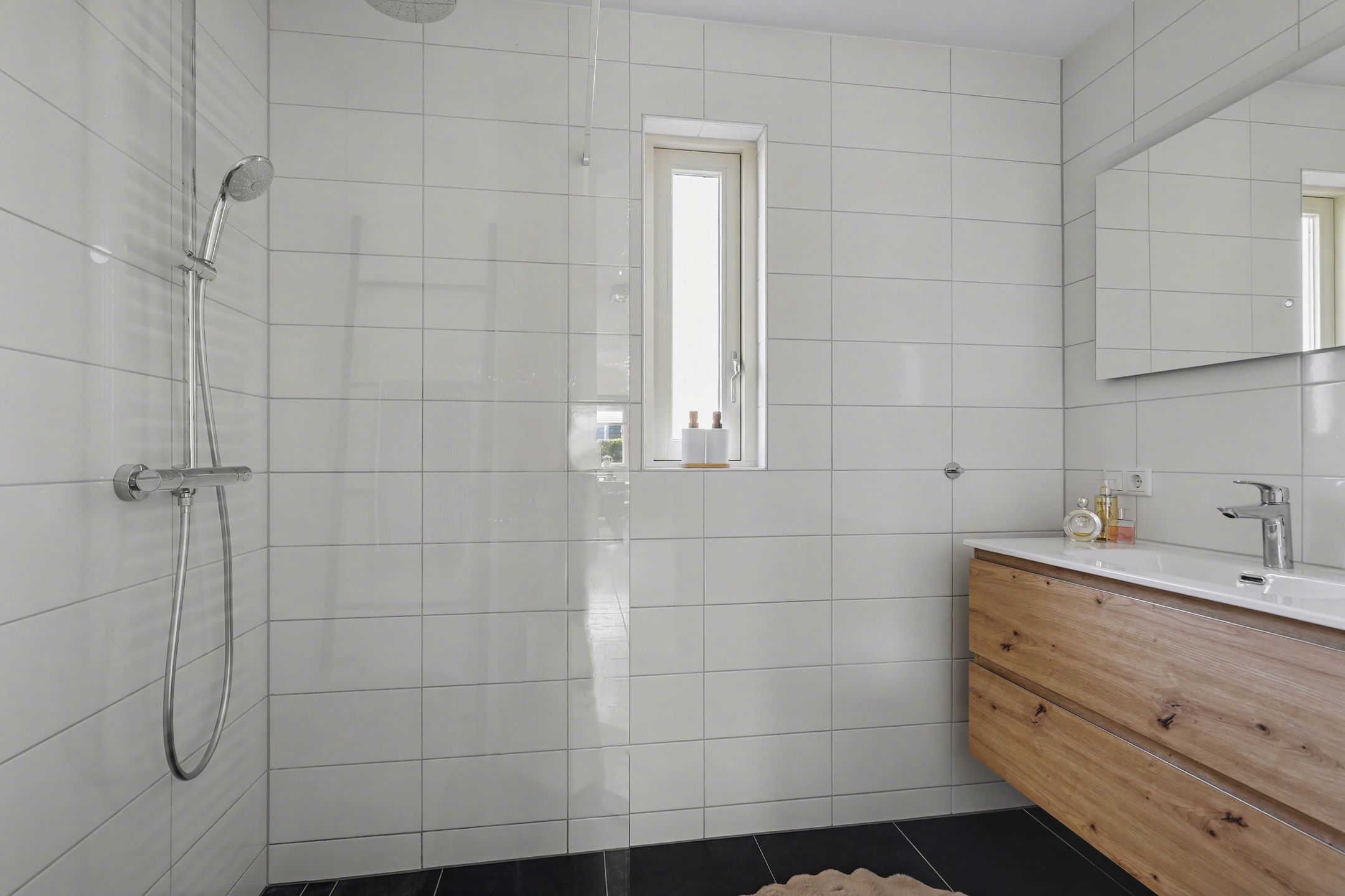 Foto 21 van Veerse Meerdreef 46