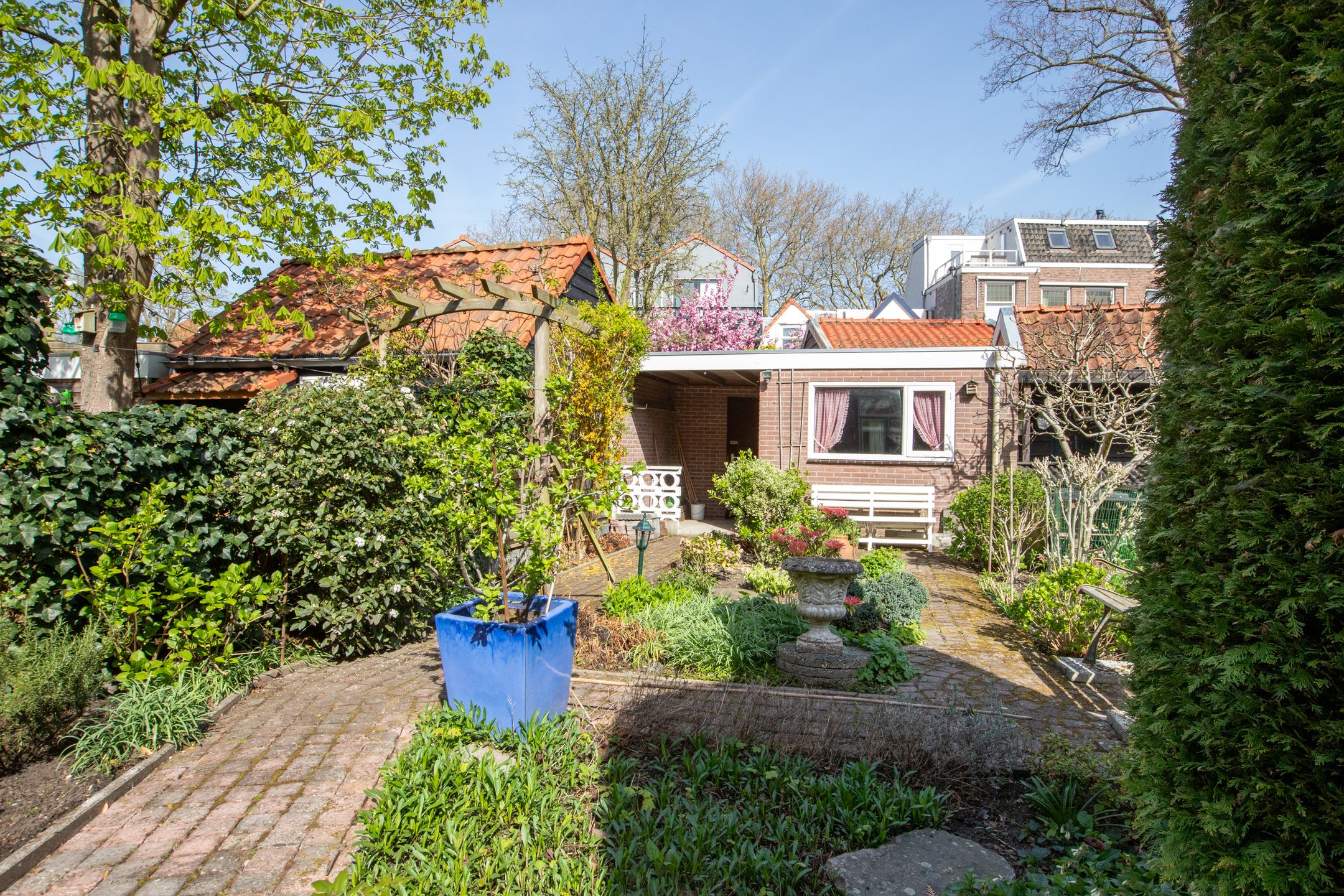 Foto 45 van Dutoitstraat 9