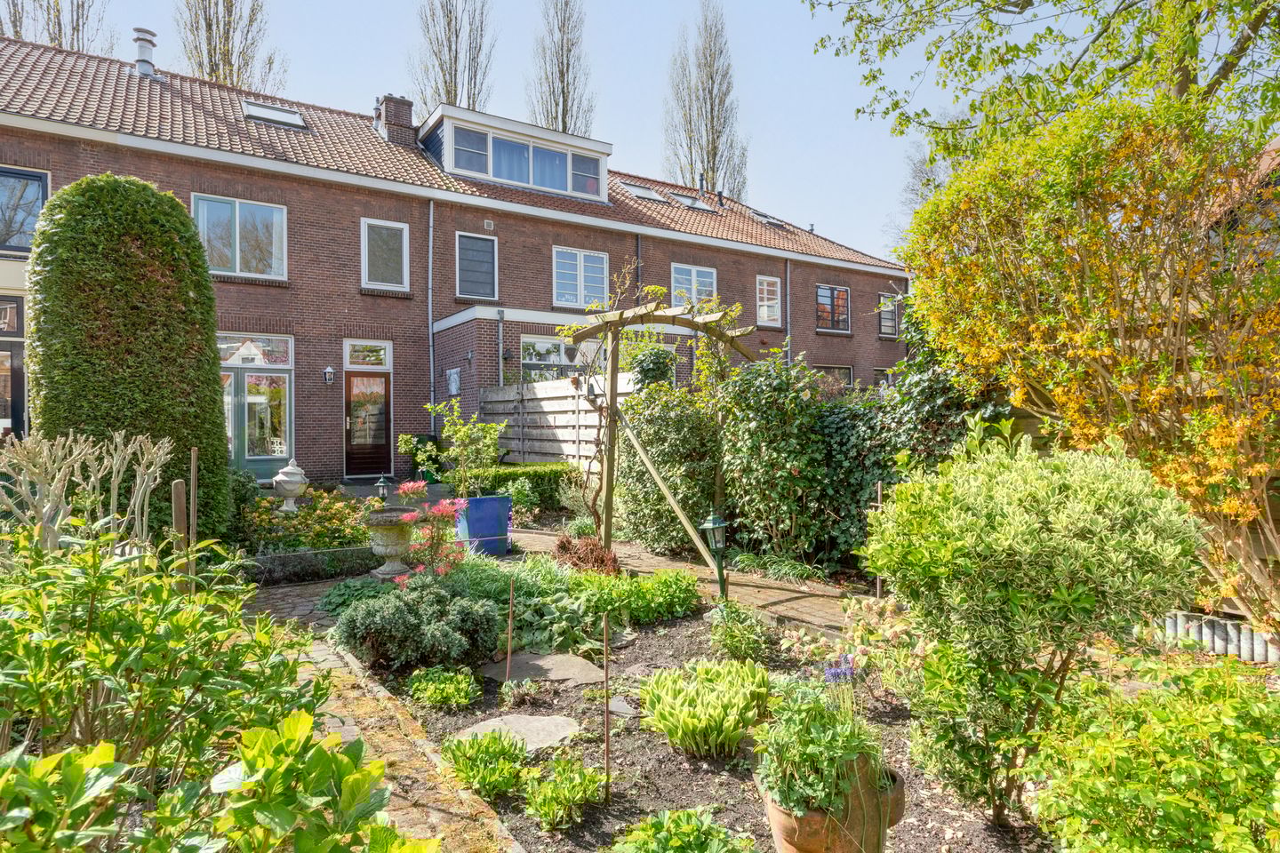 Foto 40 van Dutoitstraat 9