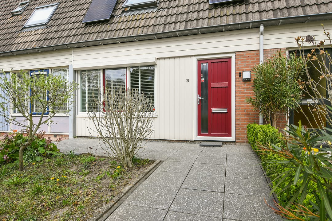 Foto 2 van Bernadottestraat 38