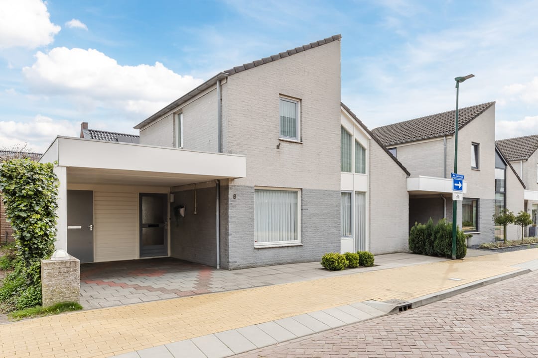 Foto 1 van Min. Loeffstraat 8