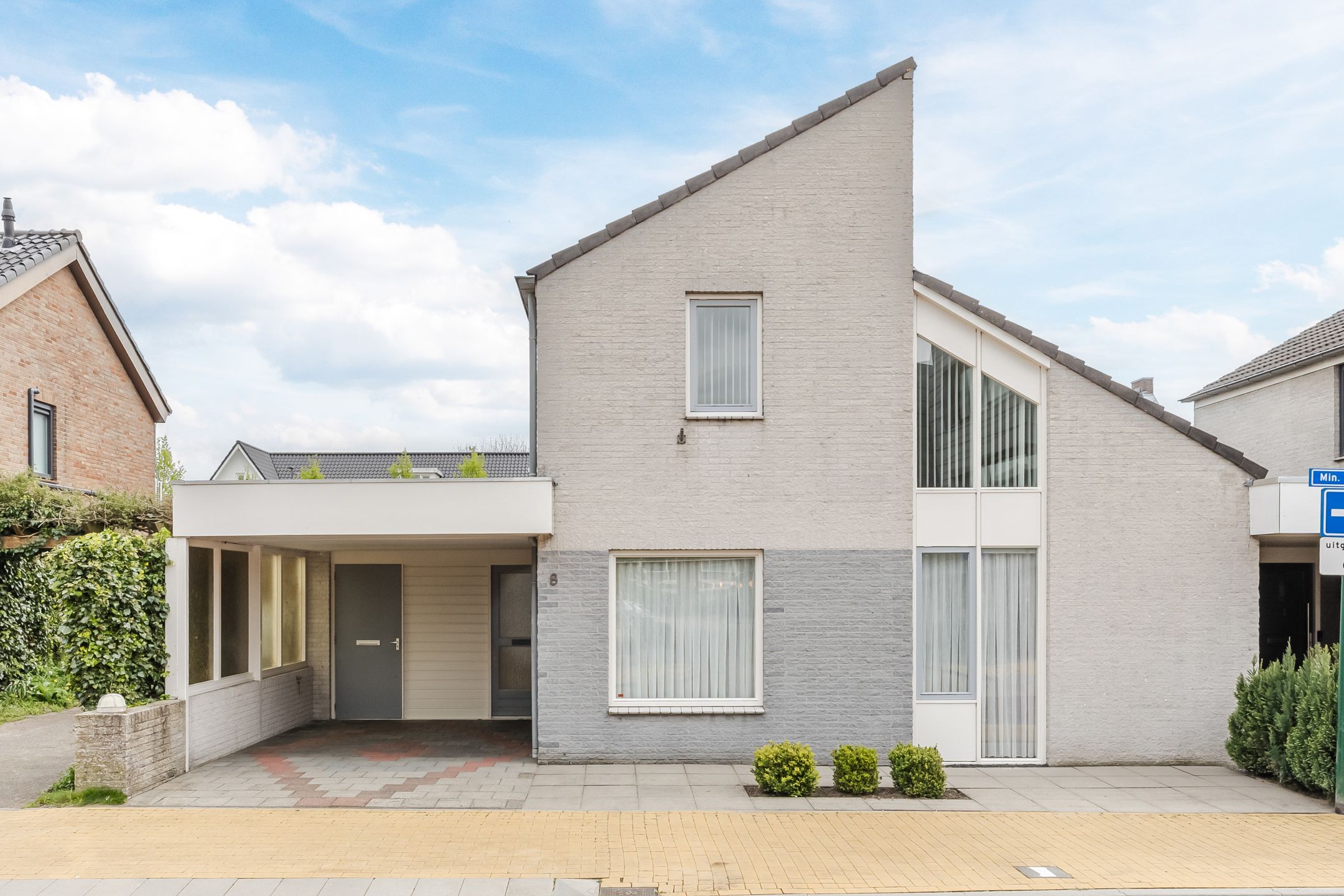 Foto 6 van Min. Loeffstraat 8