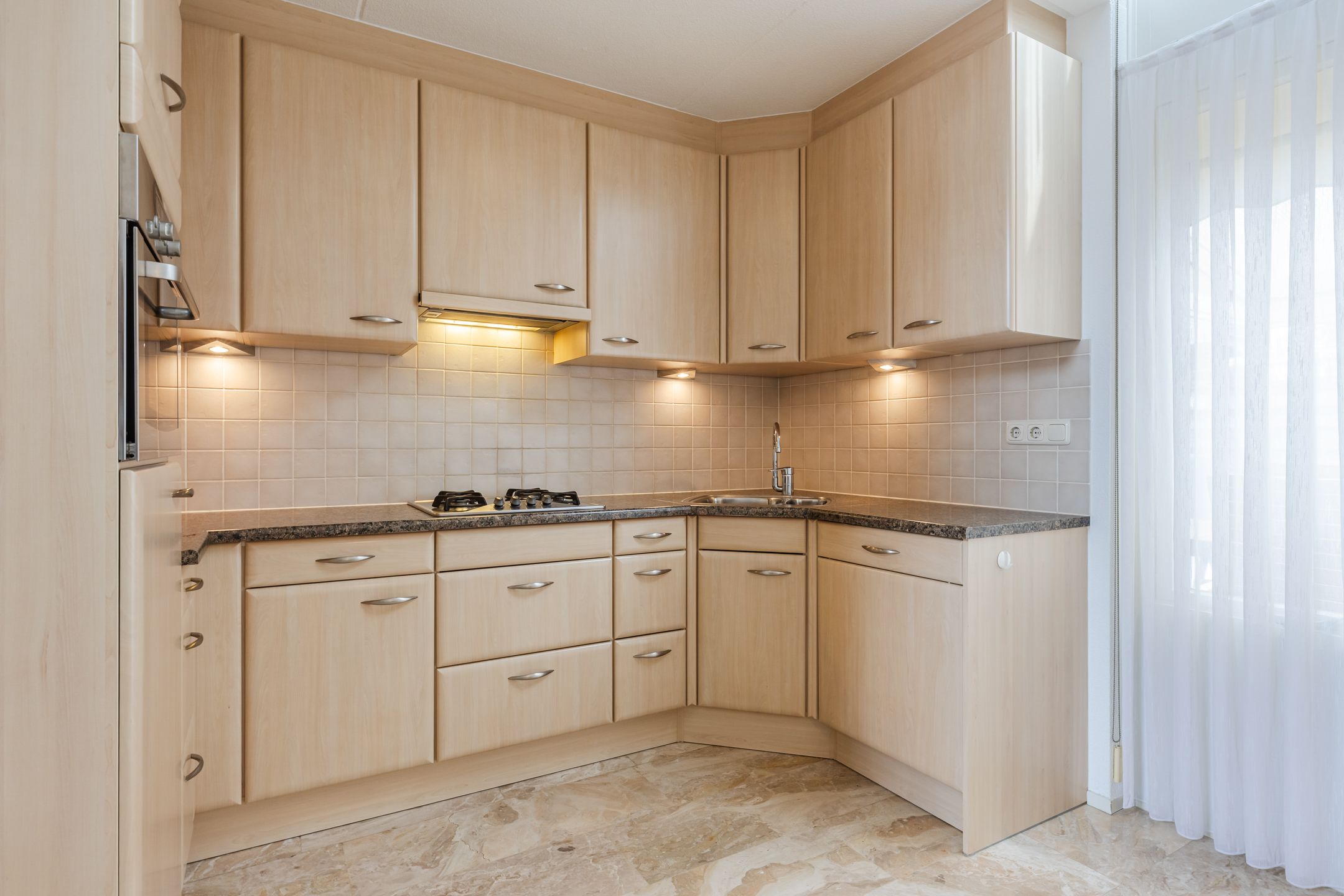 Foto 12 van Min. Loeffstraat 8