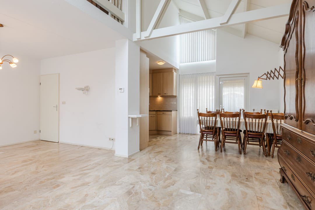 Foto 2 van Min. Loeffstraat 8