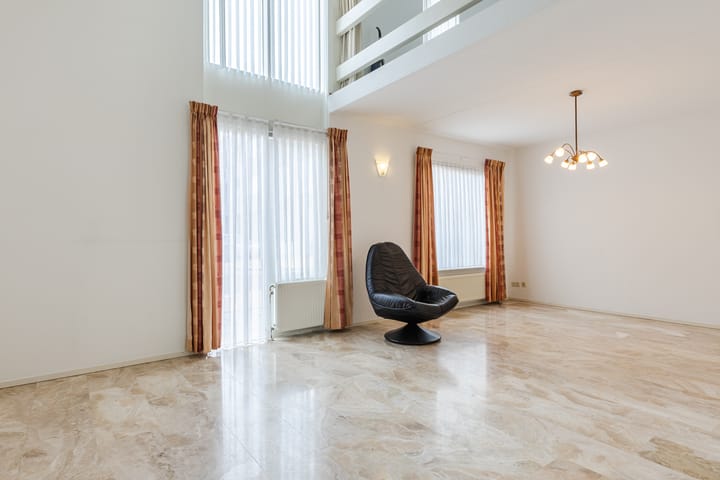 Foto 4 van Min. Loeffstraat 8