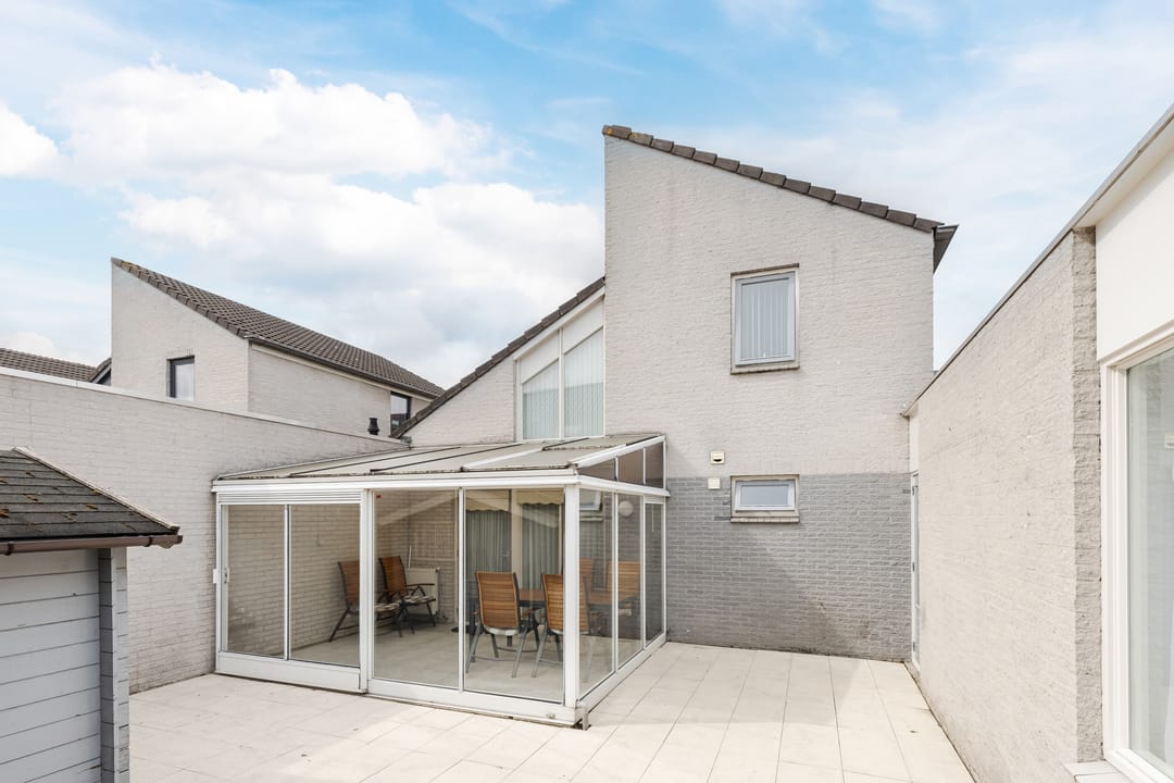 Foto 22 van Min. Loeffstraat 8