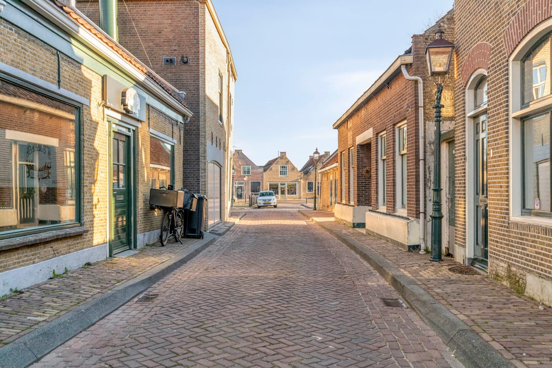 Foto 7 van Stationsweg 4