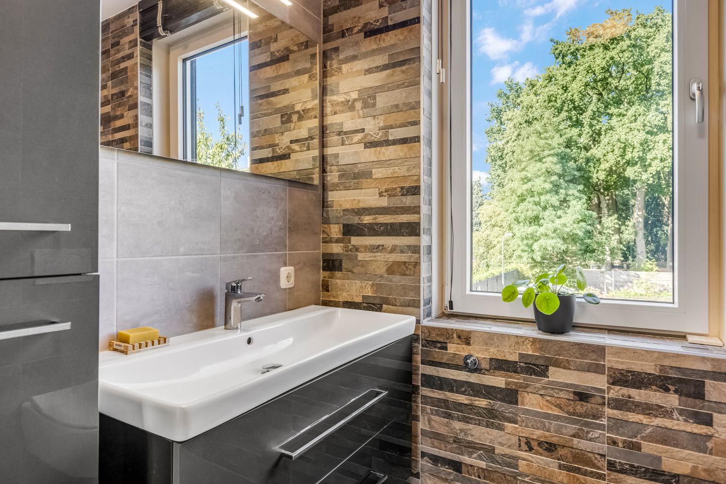 Foto 25 van Verbindelaarsweg 95