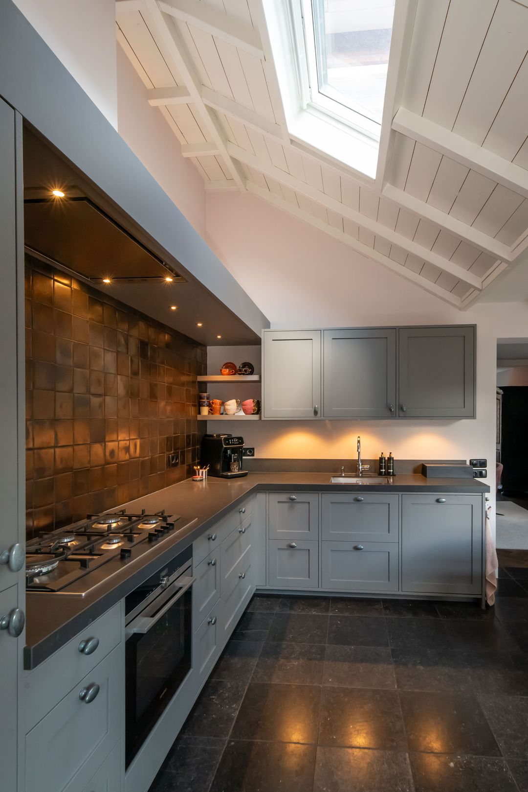 Foto 22 van Hangerad 8