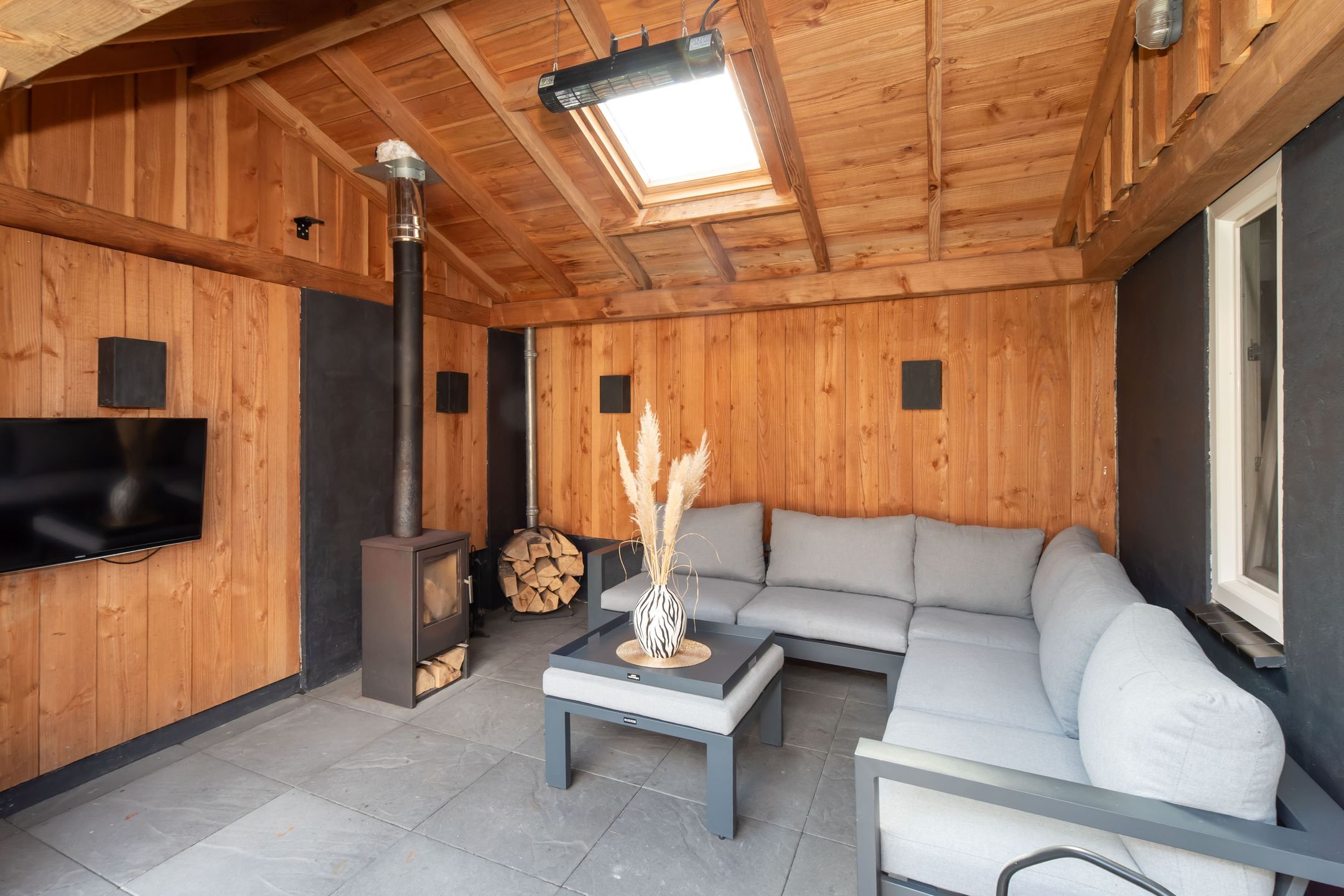 Foto 51 van Hangerad 8