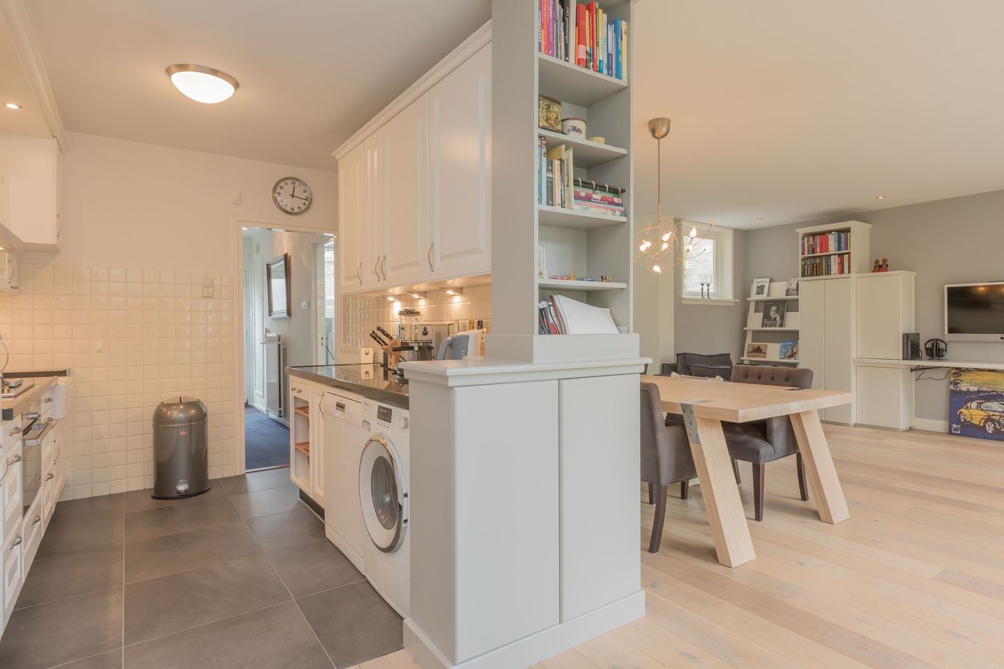 Foto 14 van Bernard Zweerslaan 83