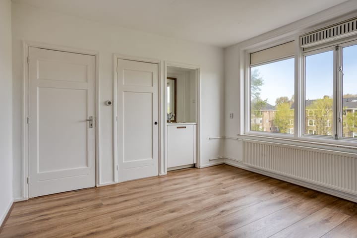 Foto 4 van Johan de Wittlaan 206-3