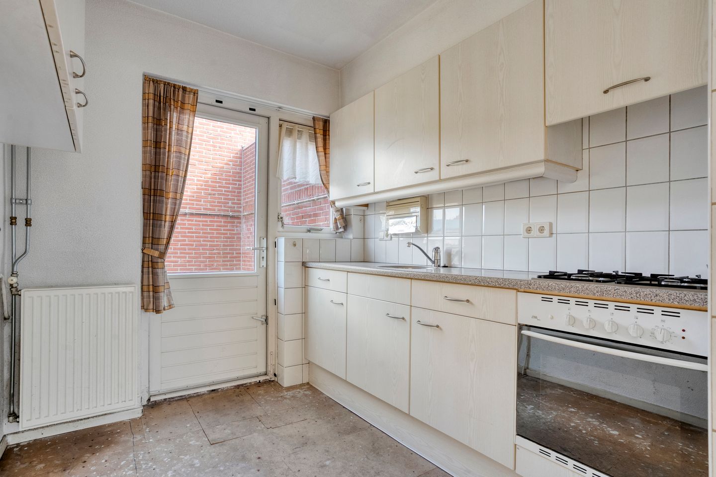 Foto 14 van Dumbarstraat 61